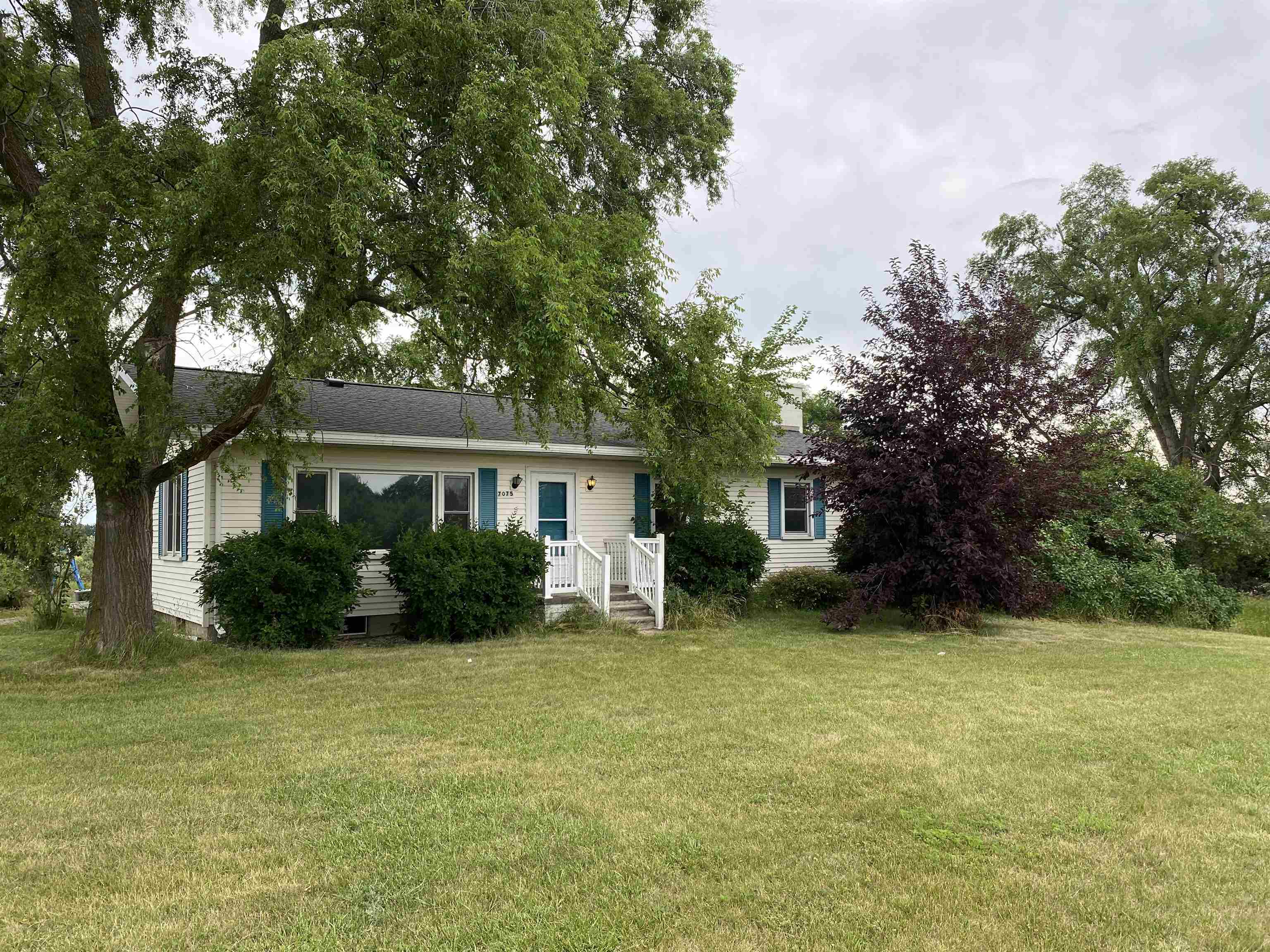 7075 E M 72, Williamsburg, MI, 49690-9333