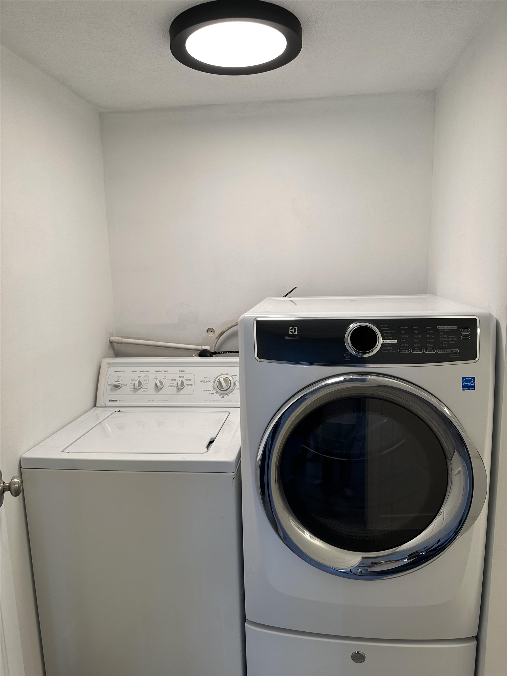 7075 E M 72, Williamsburg, MI, 49690-9333