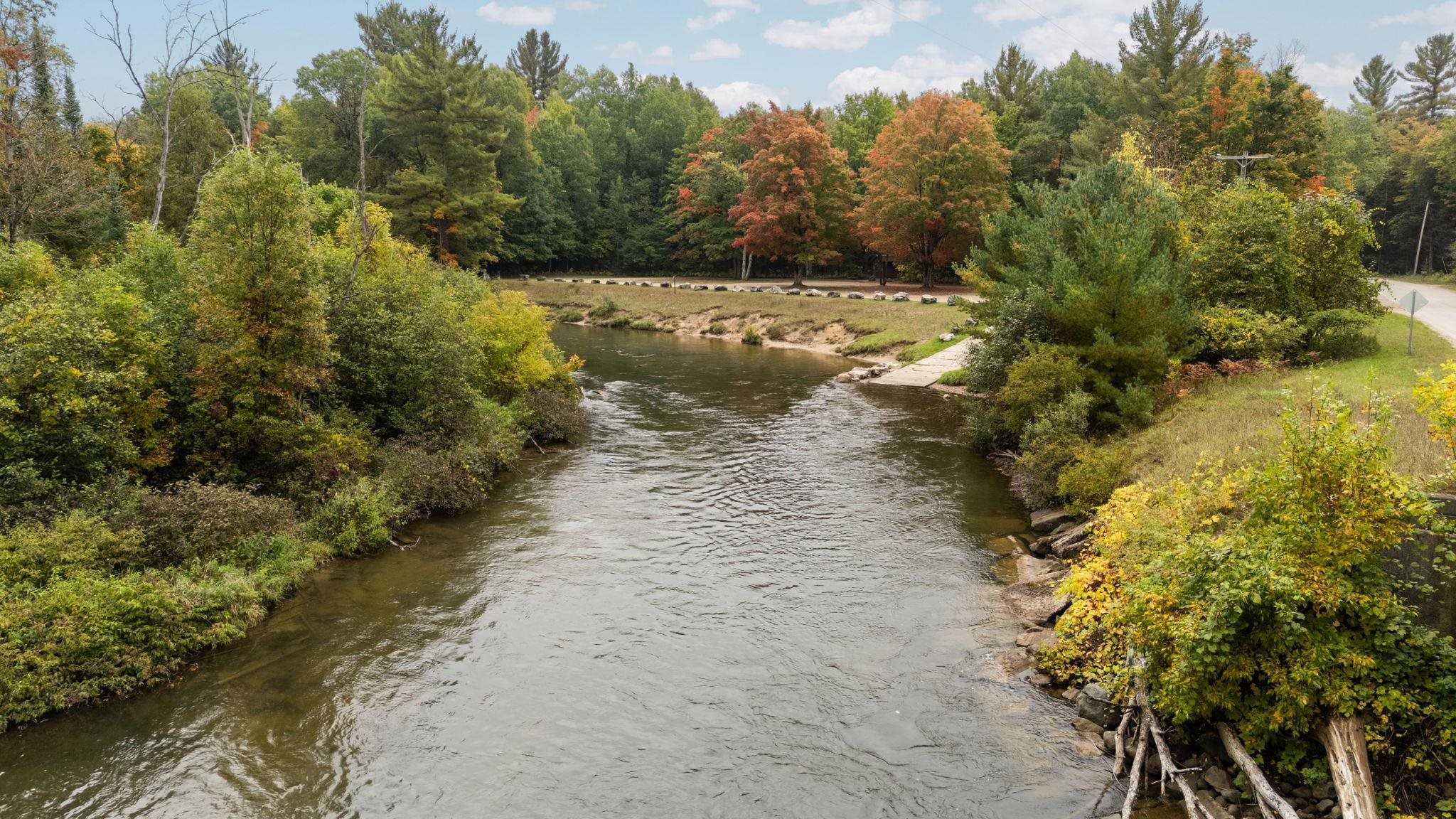 12525 SW Coster Road, Fife Lake, MI, 49633