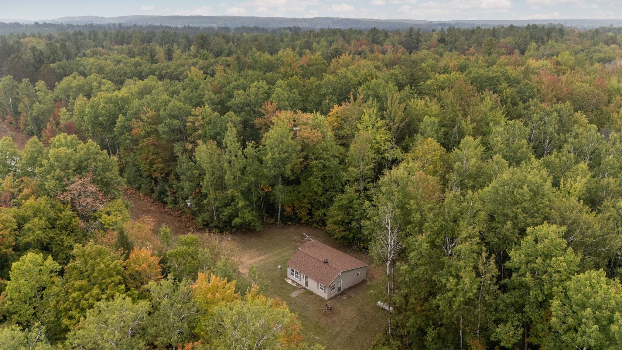 12525 SW Coster Road, Fife Lake, MI, 49633