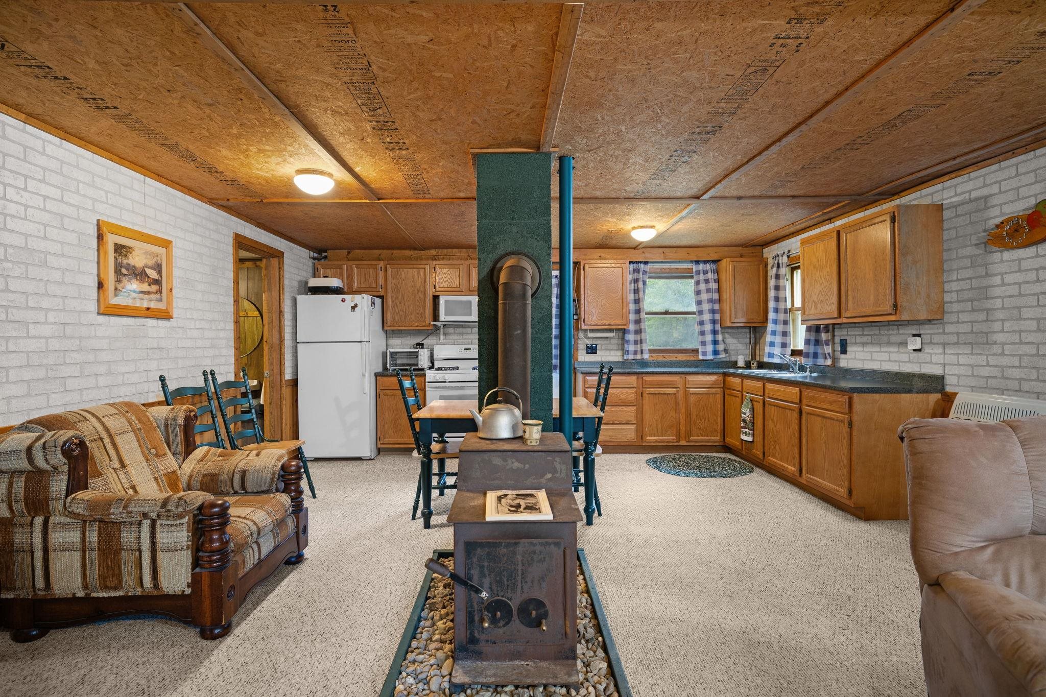 12525 SW Coster Road, Fife Lake, MI, 49633