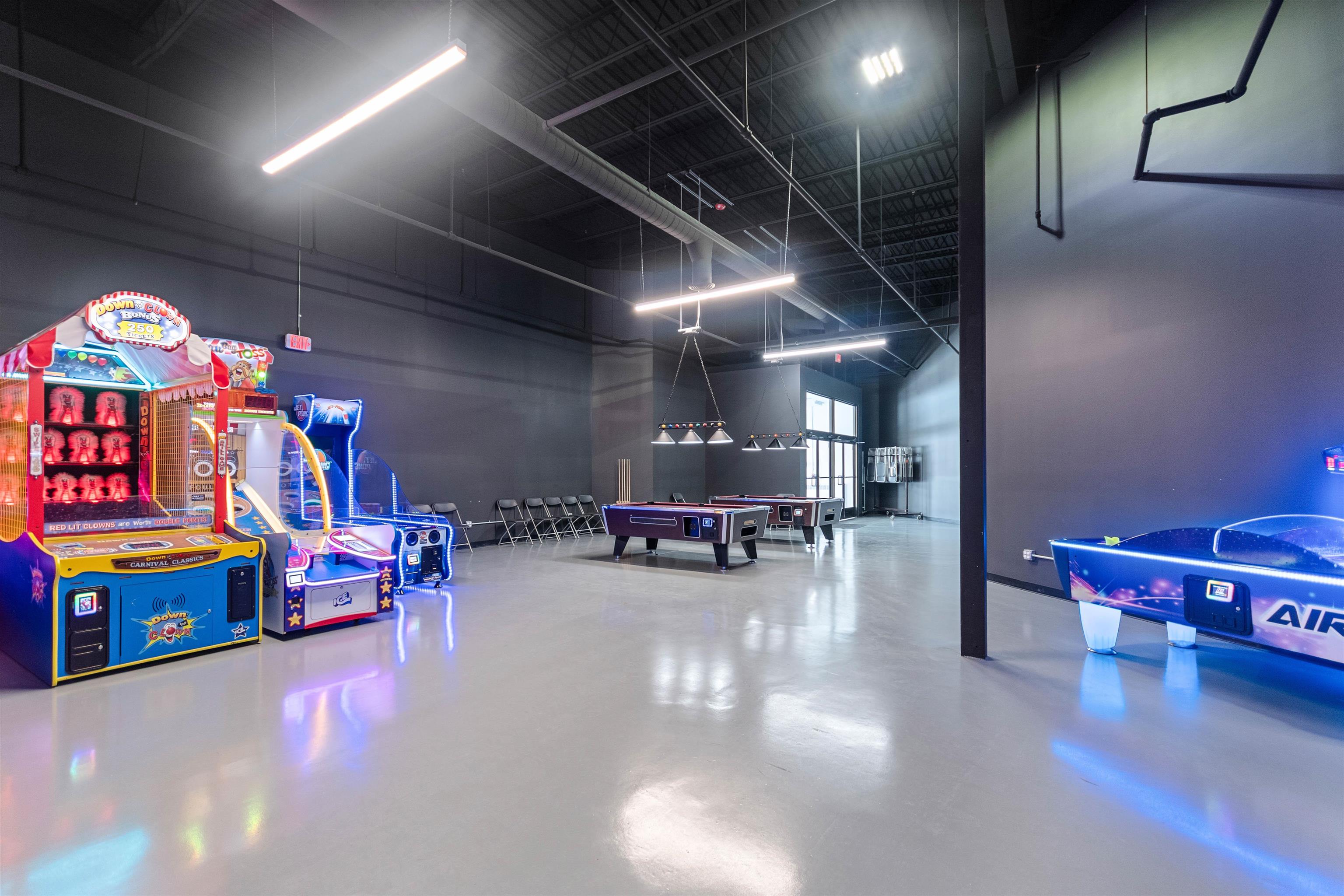 1212 W South Airport Road, Traverse City, MI, 49686