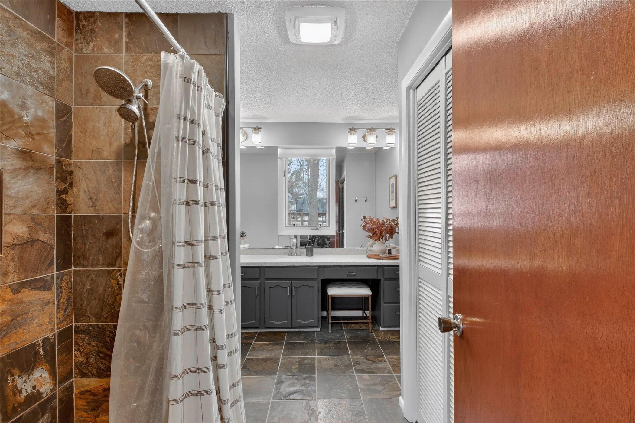 980 Glencoe Road, Alma, MI, 48801