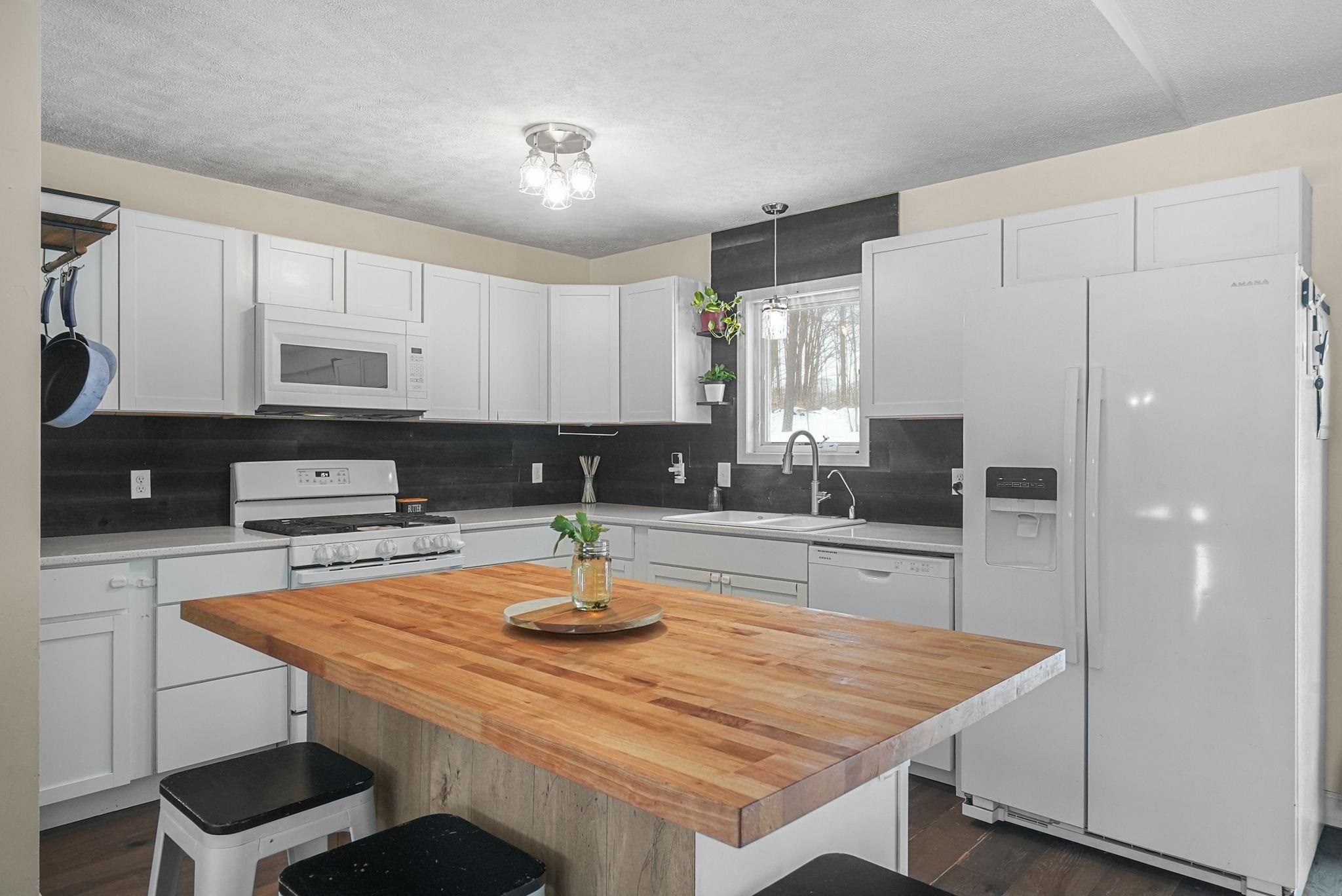 Megan Webster Featured Listings