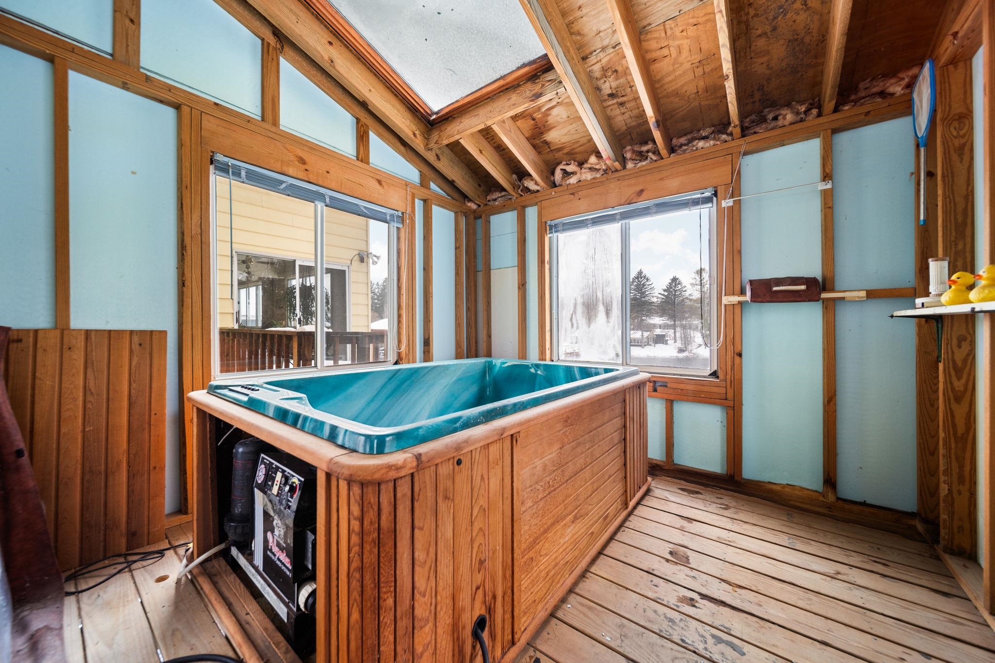 2515 Rushton Road, Central Lake, MI, 49622