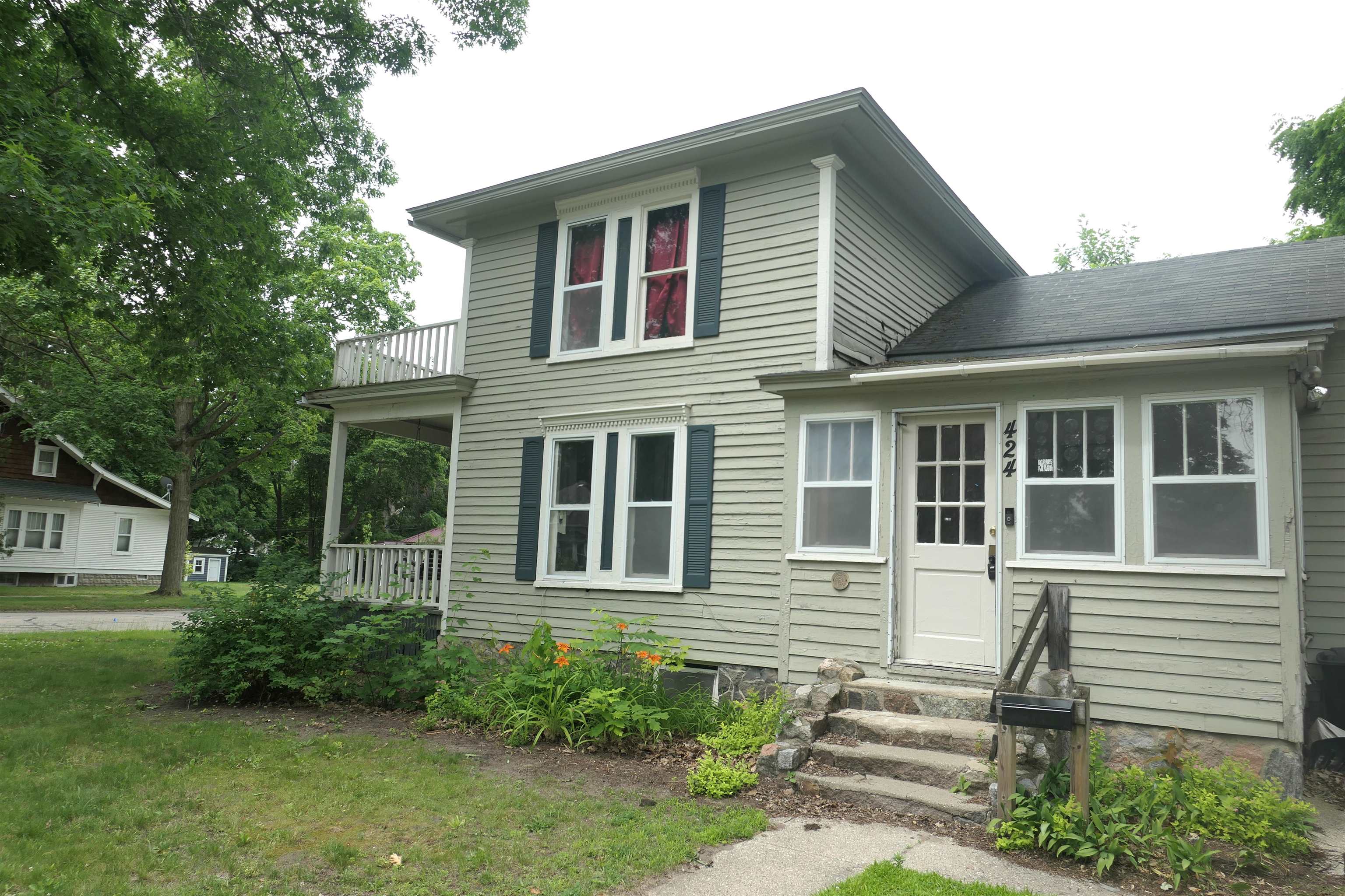 Homes for sale in Mt Pleasant City Isabella, MI | 424 S Kinney St, Mt Pleasant City Isabella, MI 48858 | MLS# 79080066377
