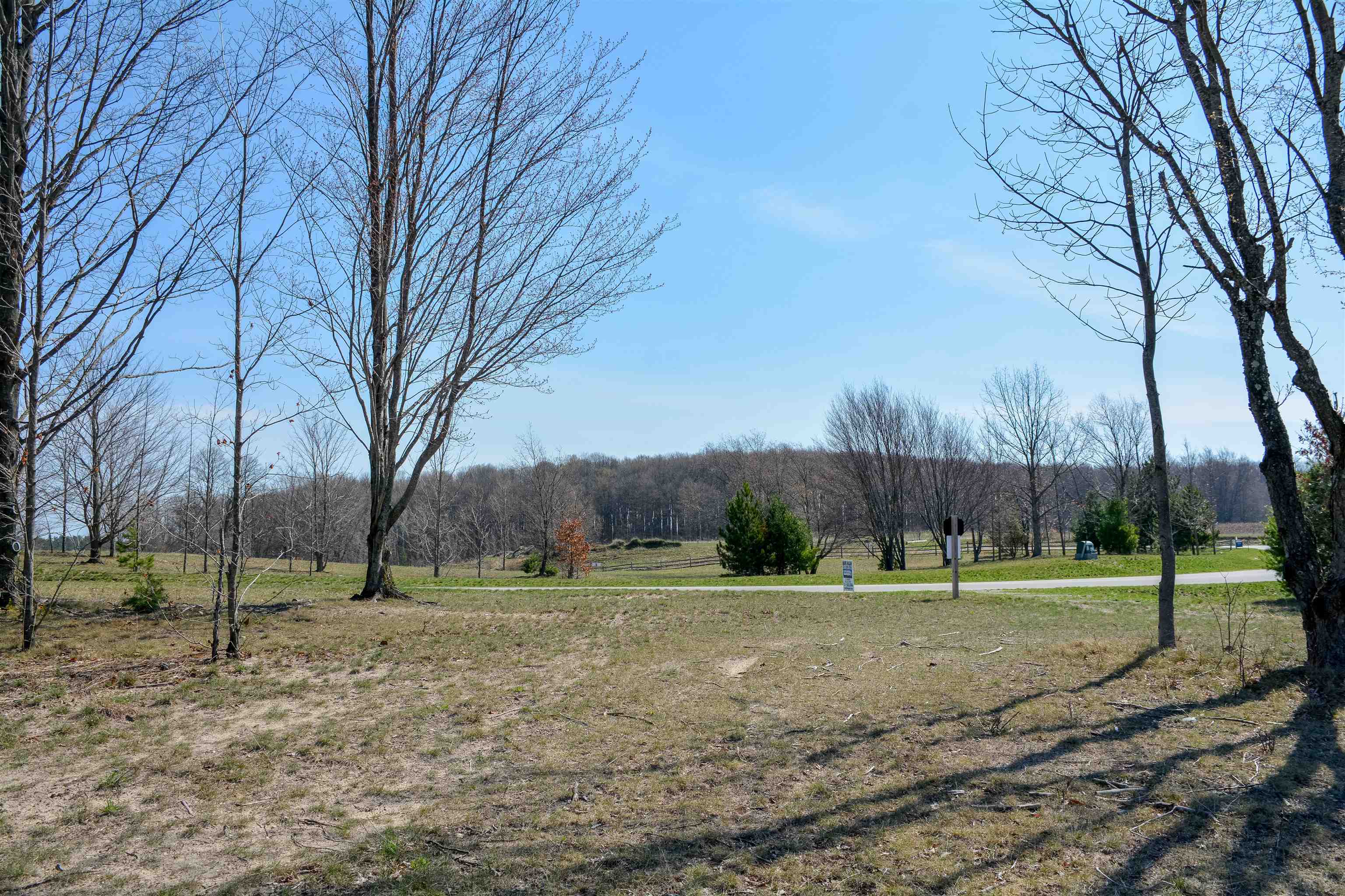 5986 Paradise Ranch, Kingsley, MI, 49649