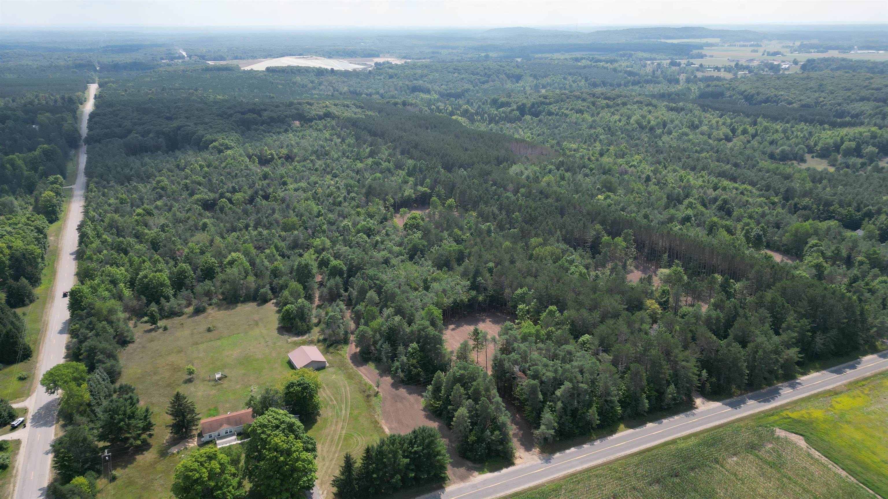 02 S Bright Road, Maple City, MI, 49664