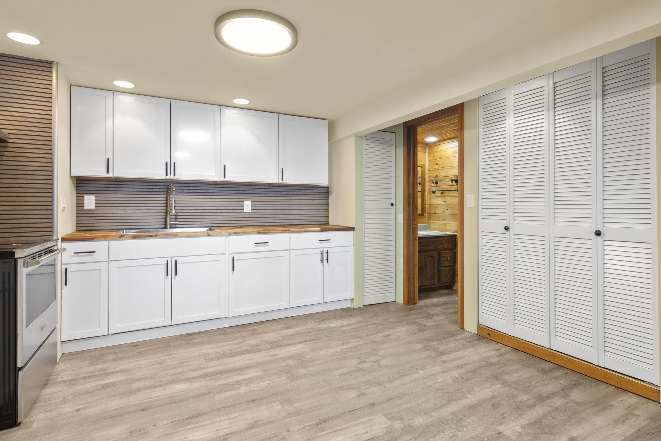 4032 Water View Drive, Grawn, MI, 49637-9503