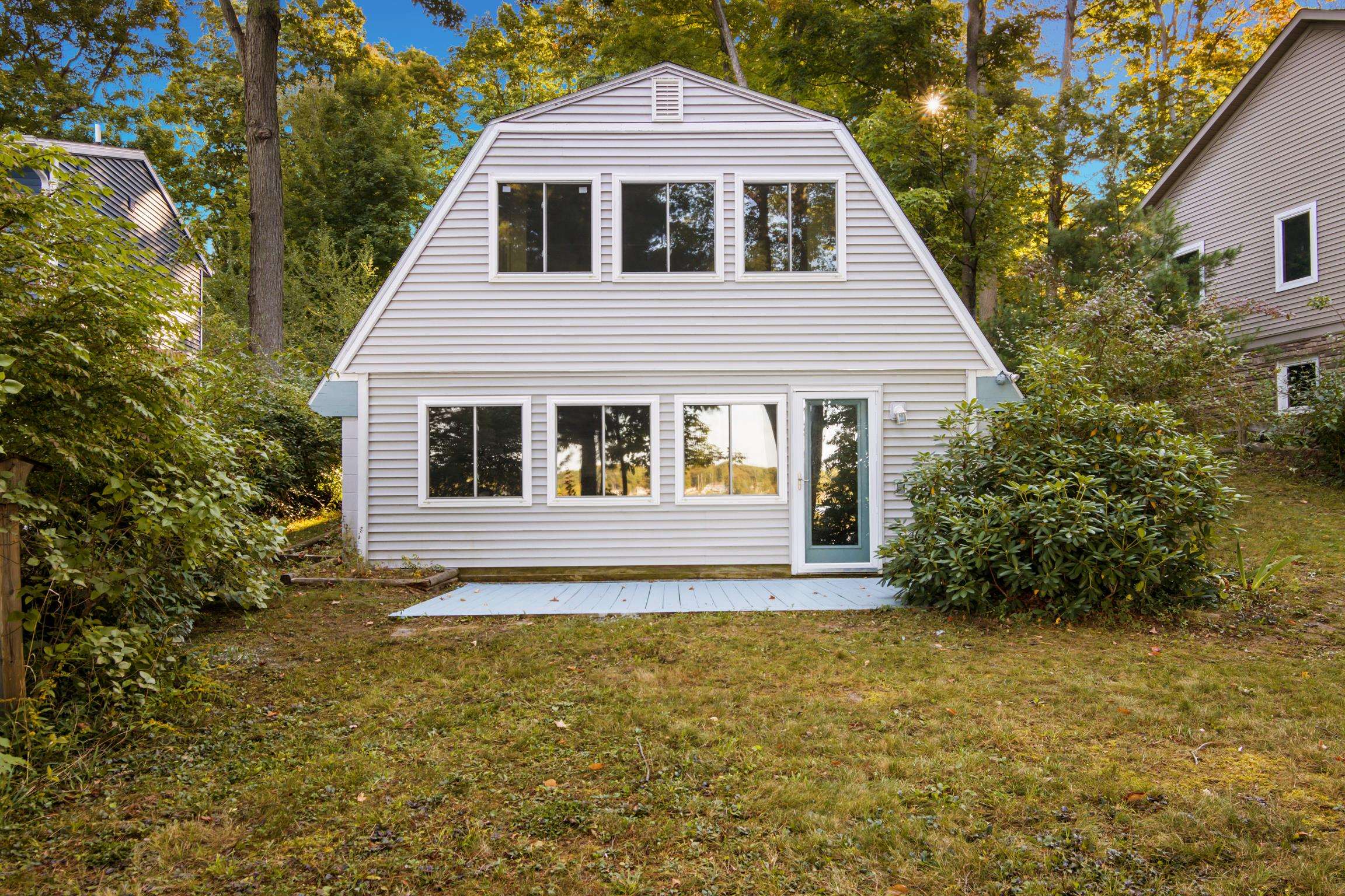 4032 Water View Drive, Grawn, MI, 49637-9503