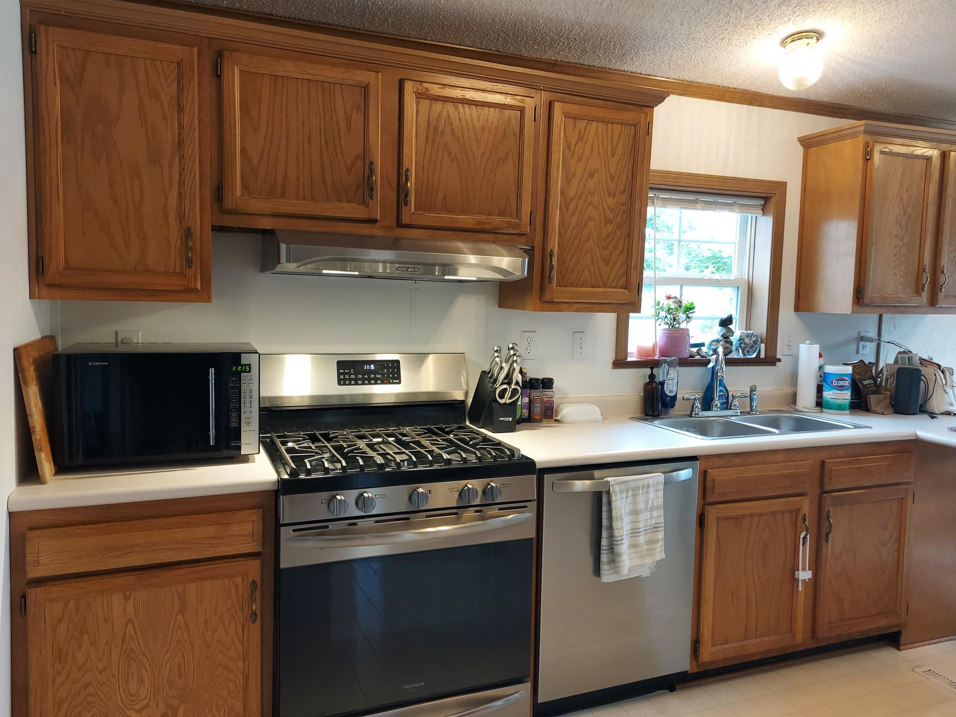 2454 Friendship Drive, Traverse City, MI, 49686