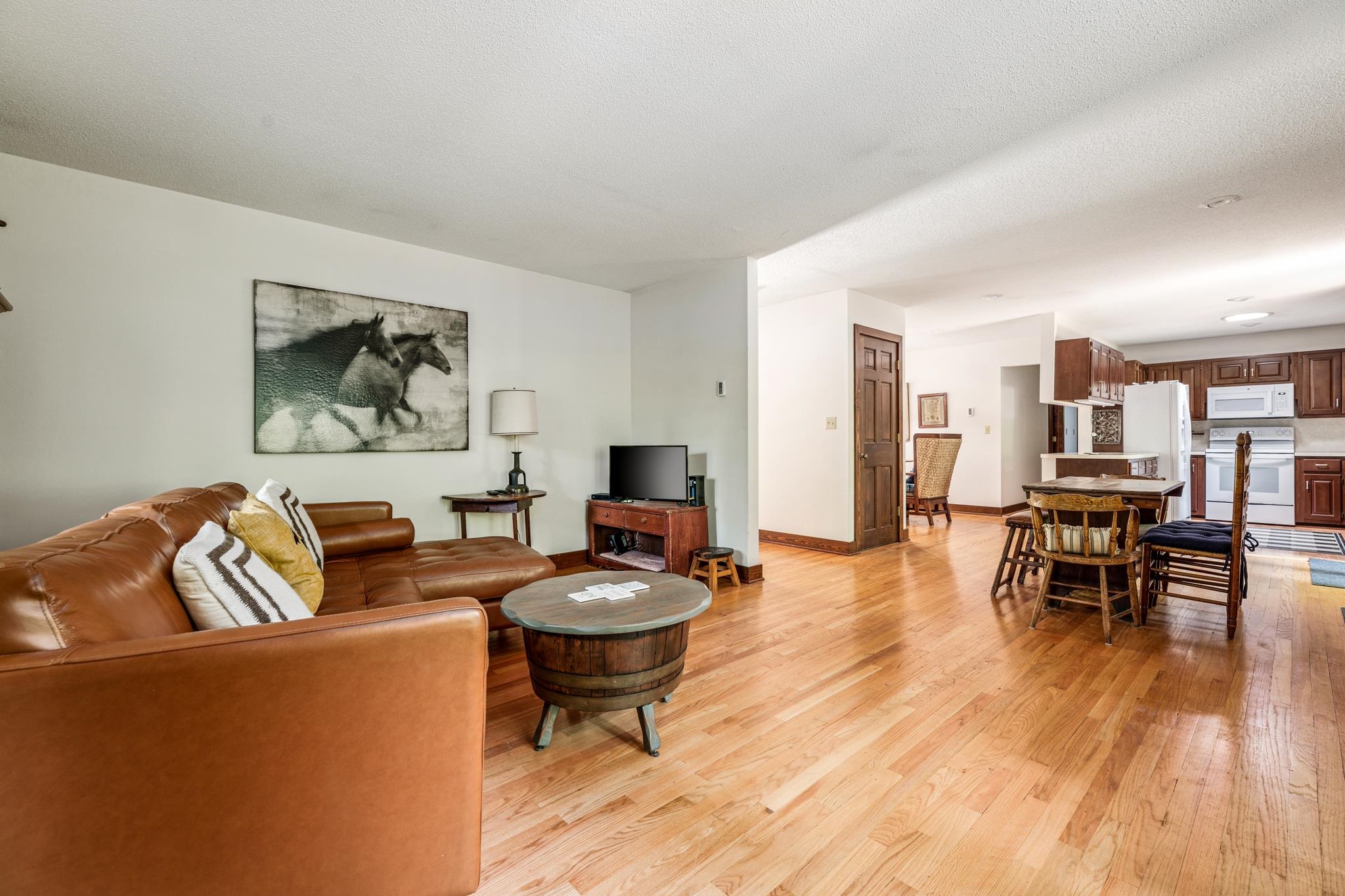 3862 N Trillium Drive, Leland, MI, 49654