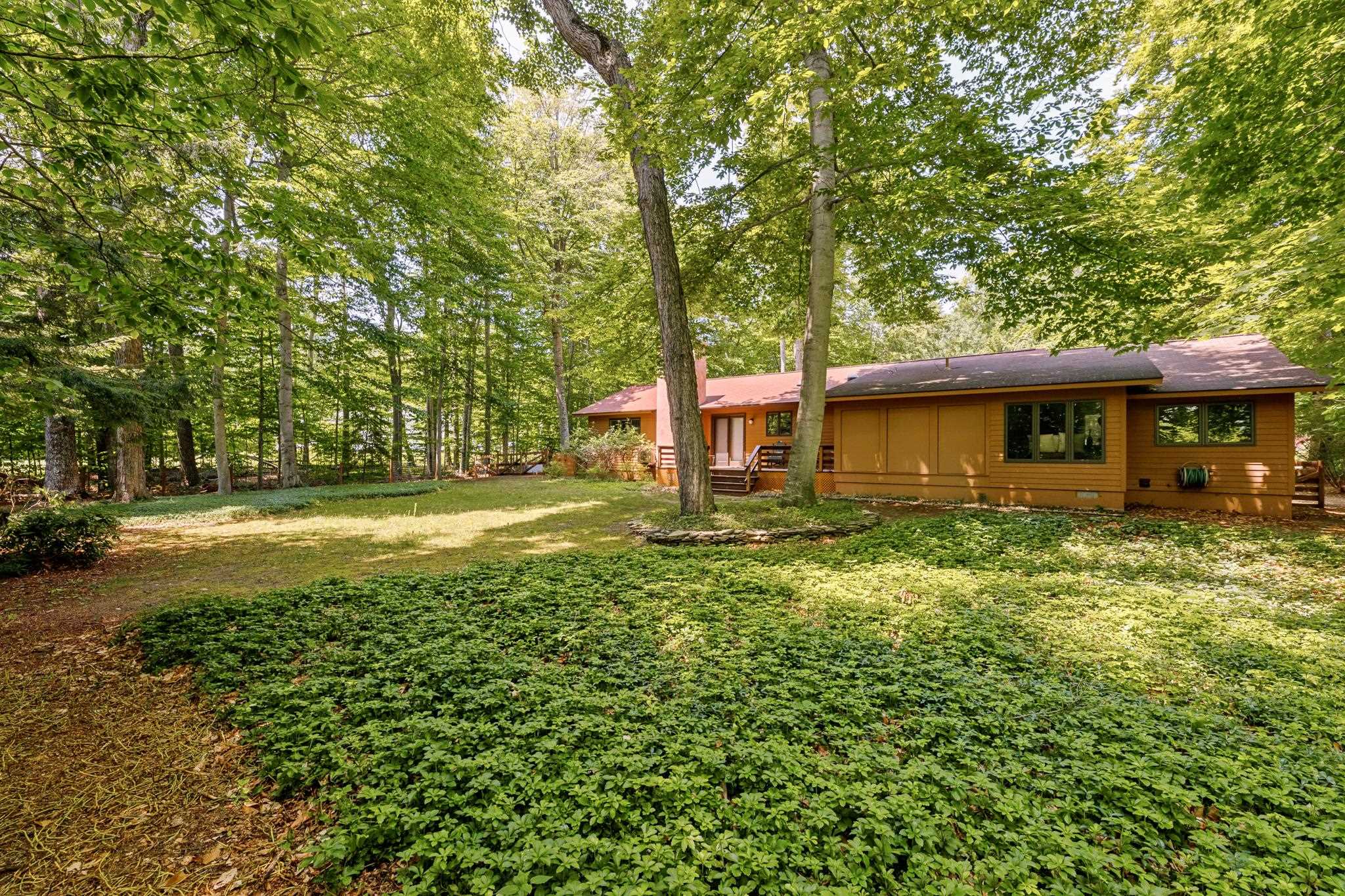 3862 N Trillium Drive, Leland, MI, 49654