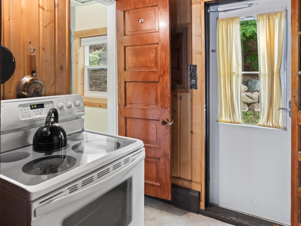 19116 Kenny Drive, Big Rapids, MI, 49307