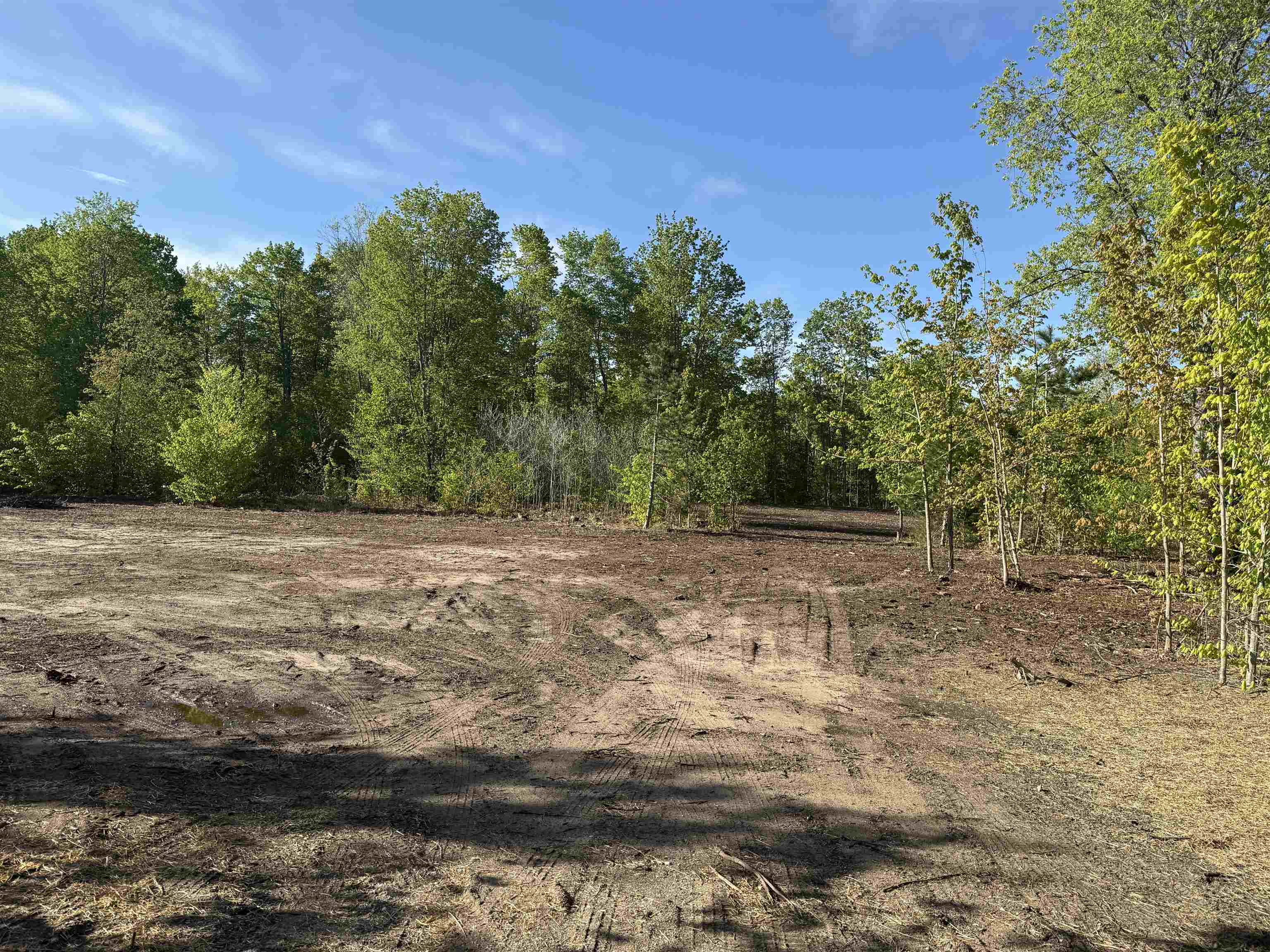 1060 E Solaris Way, Maple City, MI, 49664