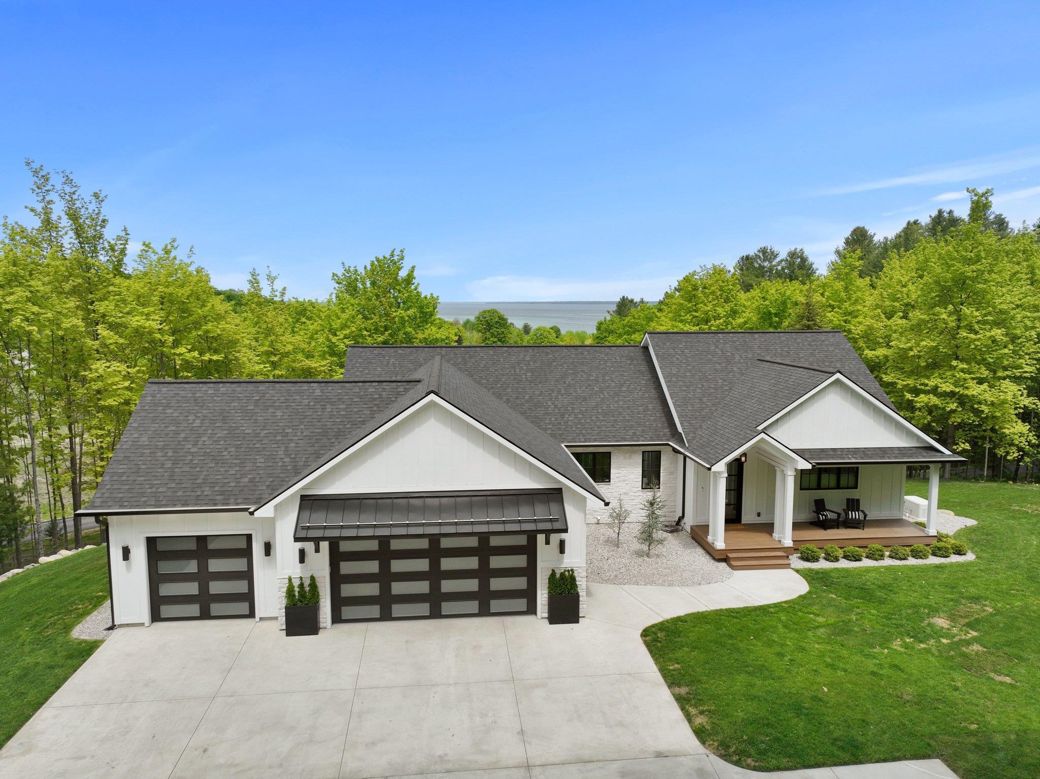 18842 Via Firenze Drive, Macomb, MI, 48044