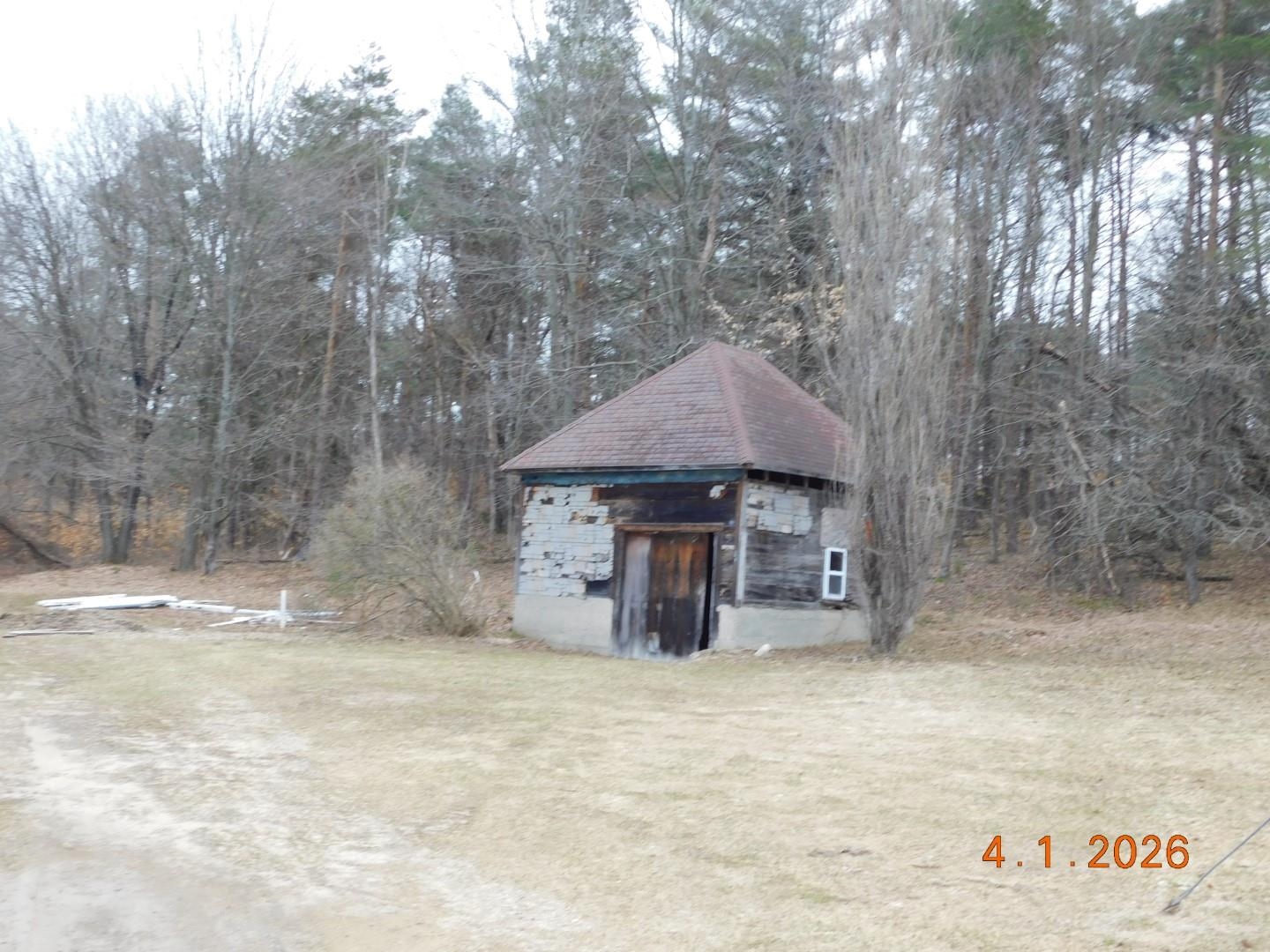 7439 E 22 1/2 Road, Manton, MI, 49663