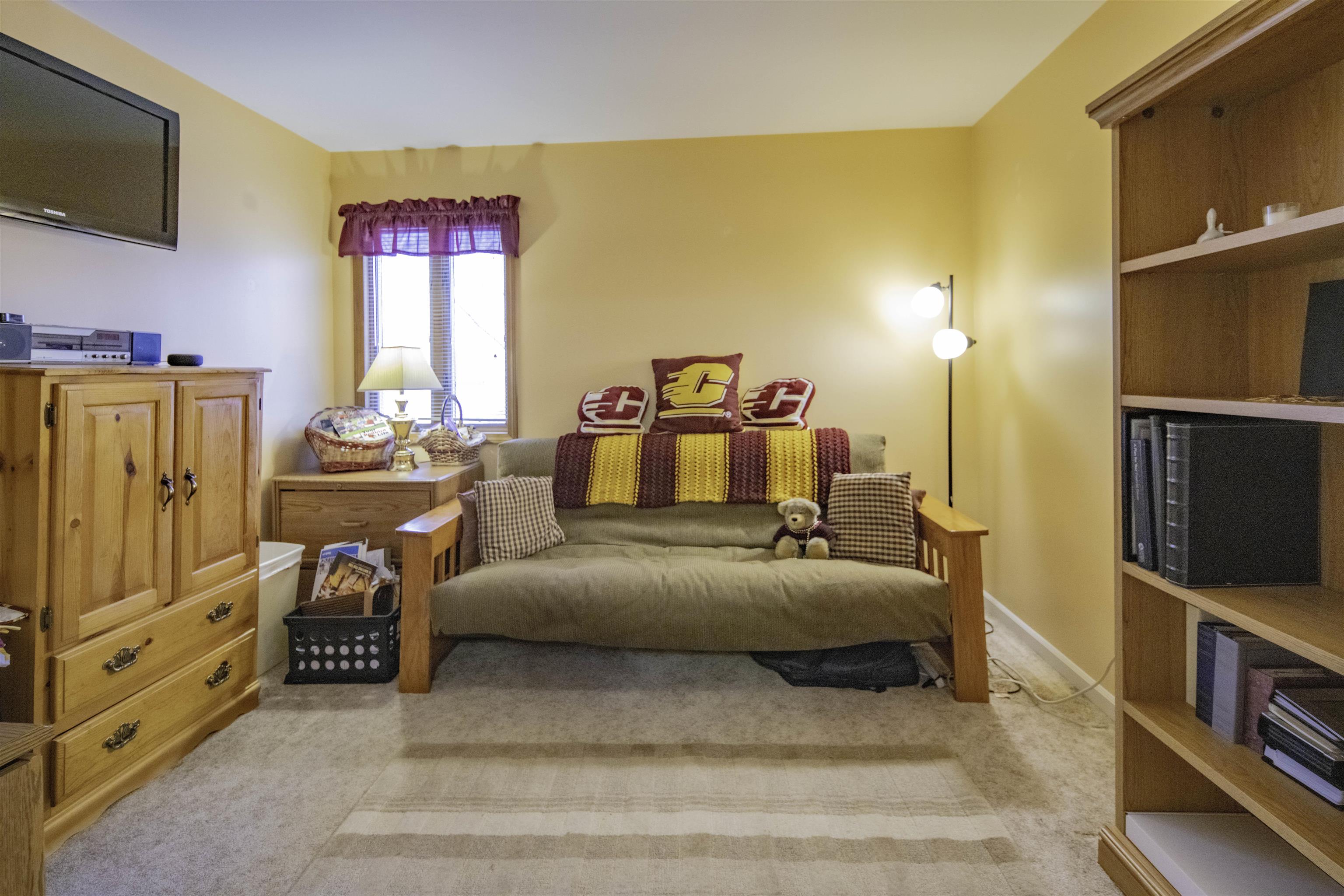 1575 Scully Road, Mount Pleasant, MI, 48858