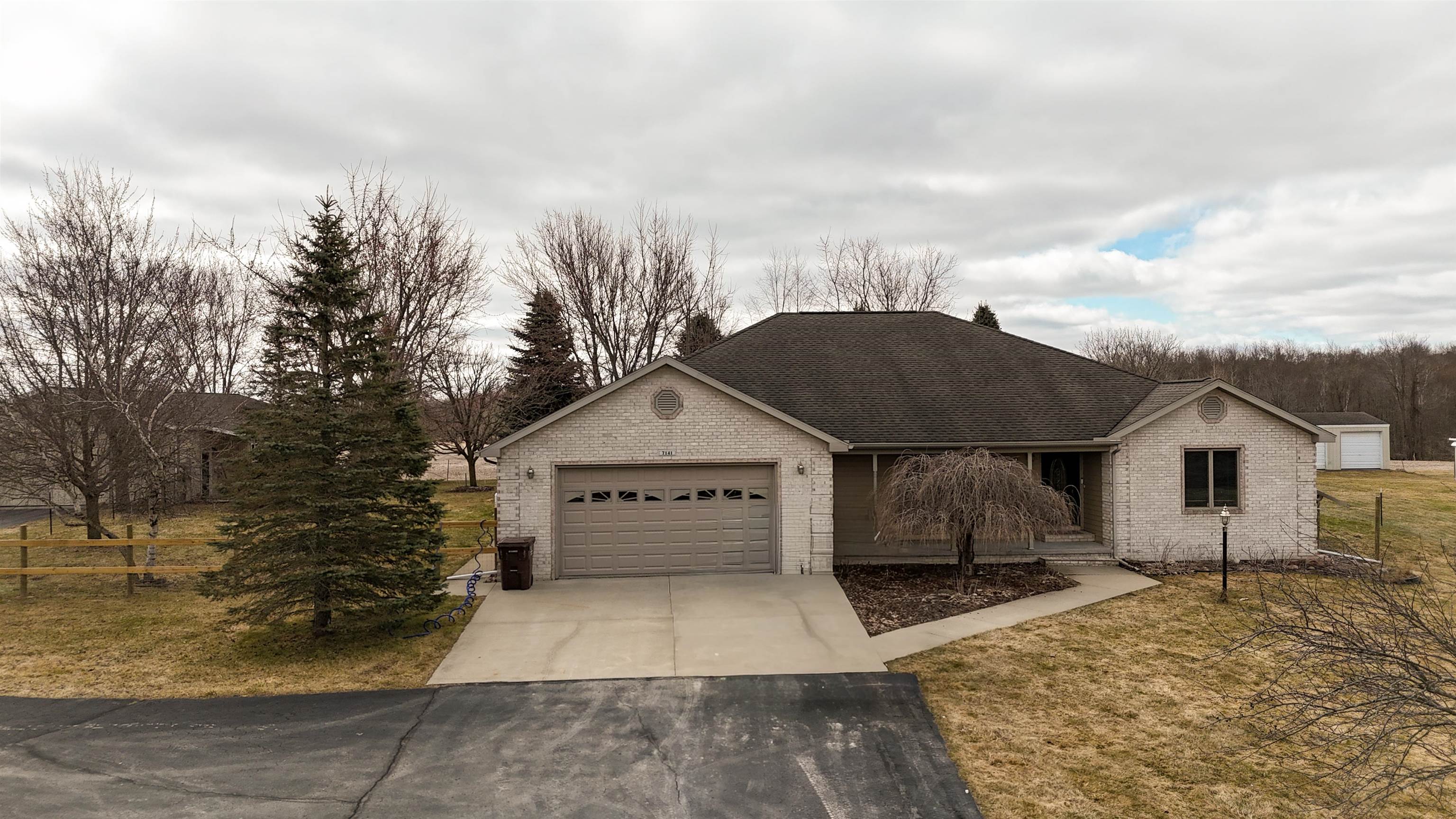 2359 Pebble Creek Court, Bay City, MI, 48706
