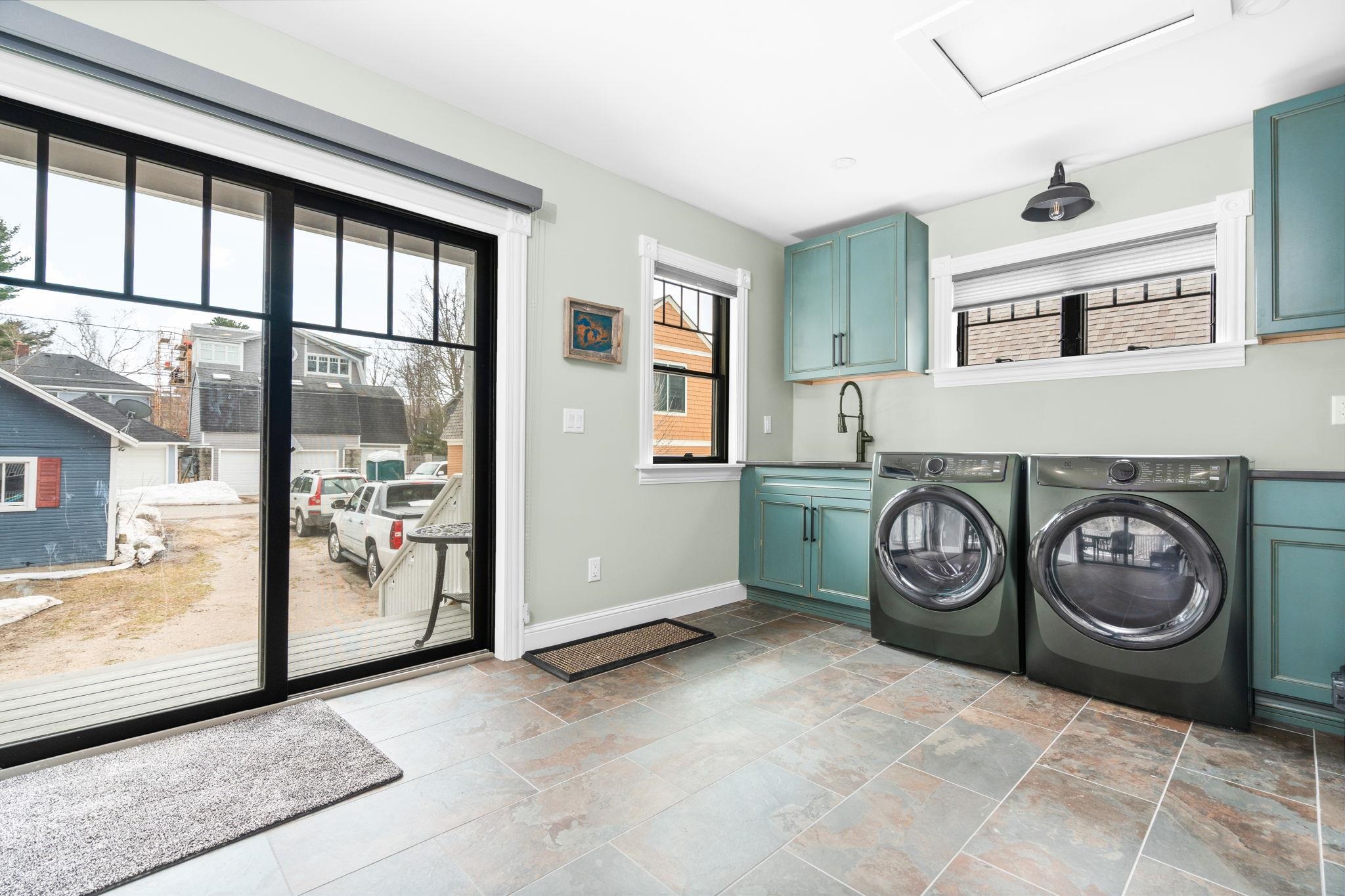 525 Fifth Street, Traverse City, MI, 49684