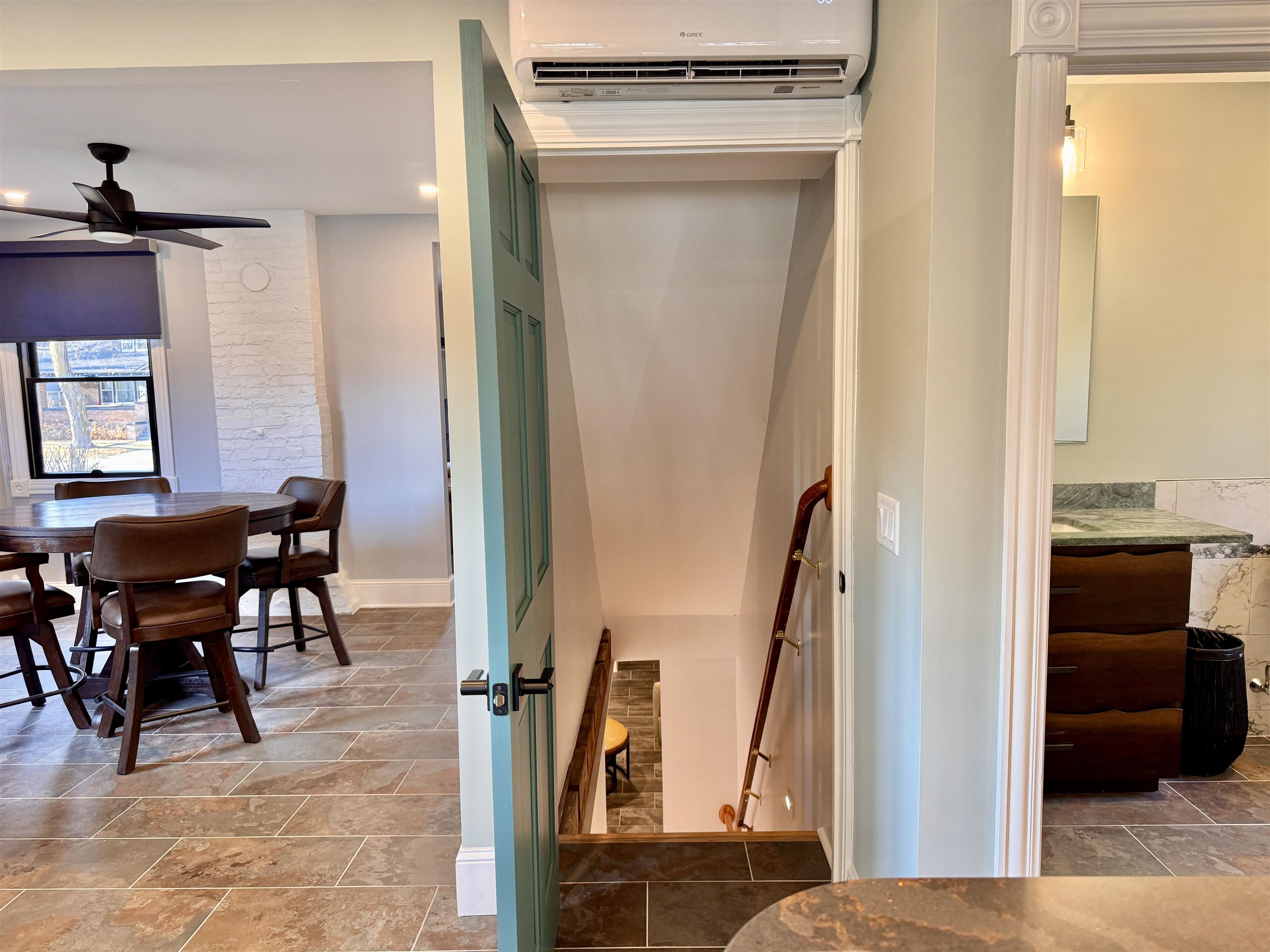 525 Fifth Street, Traverse City, MI, 49684