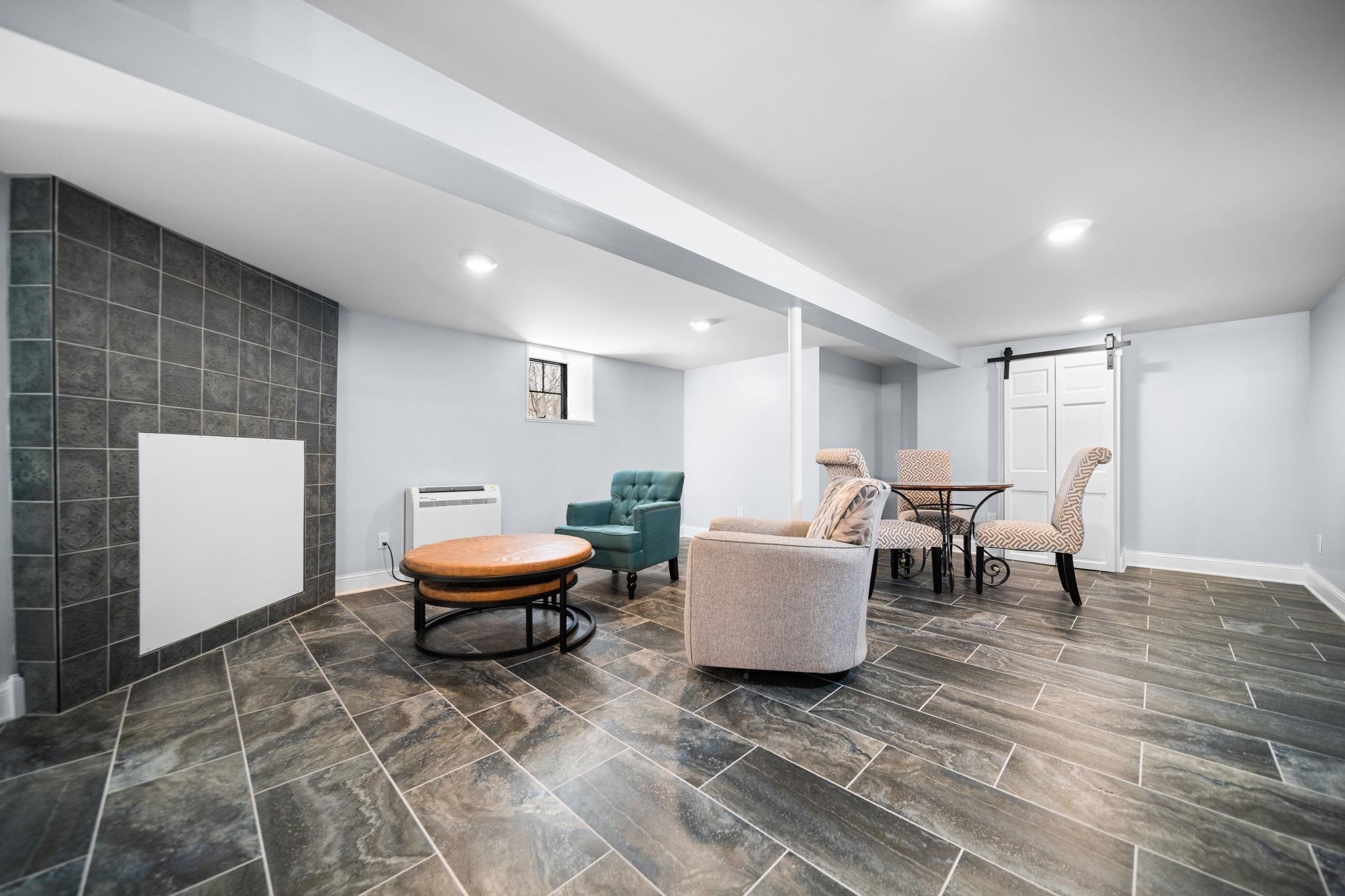 525 Fifth Street, Traverse City, MI, 49684