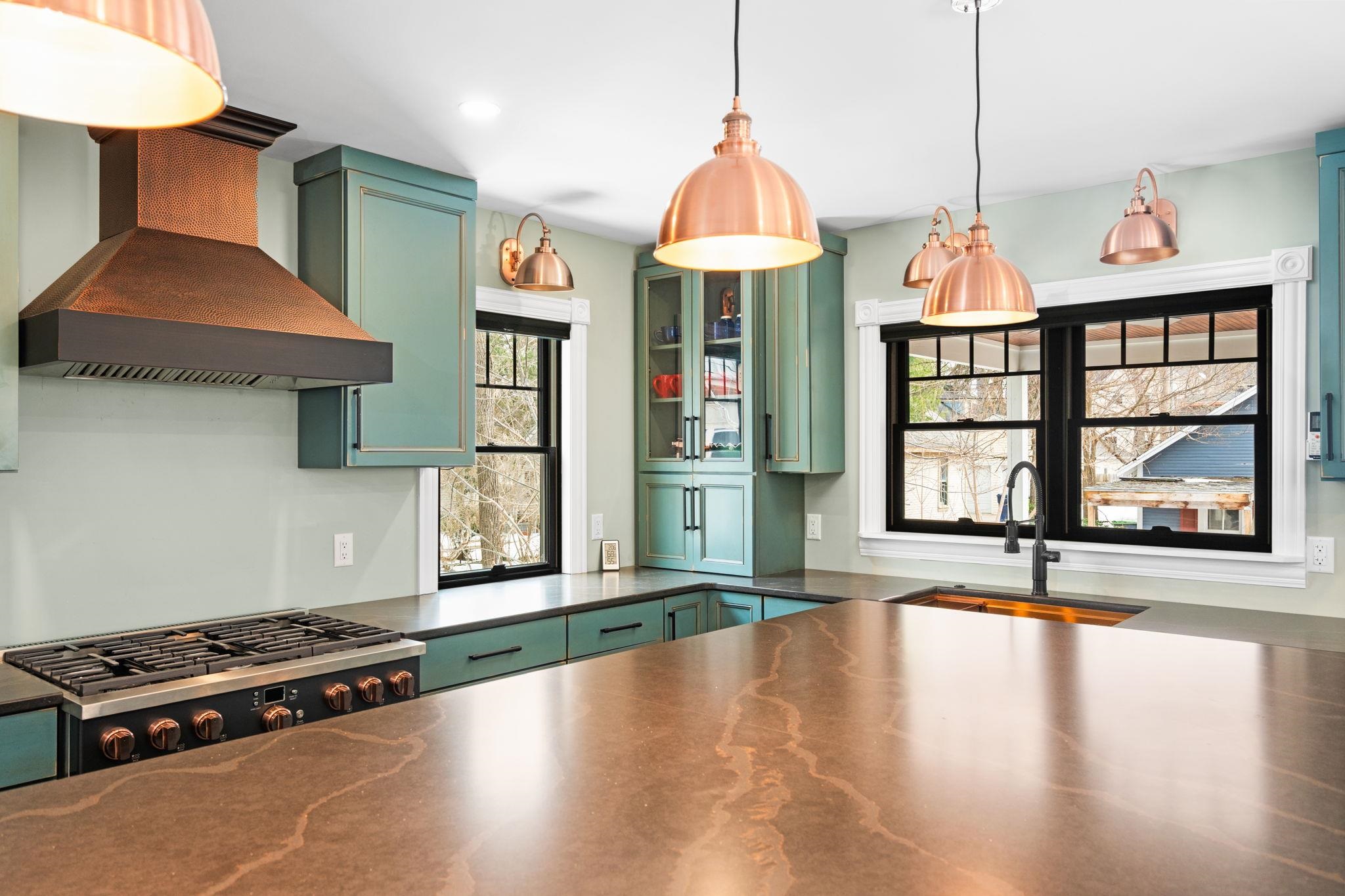 525 Fifth Street, Traverse City, MI, 49684