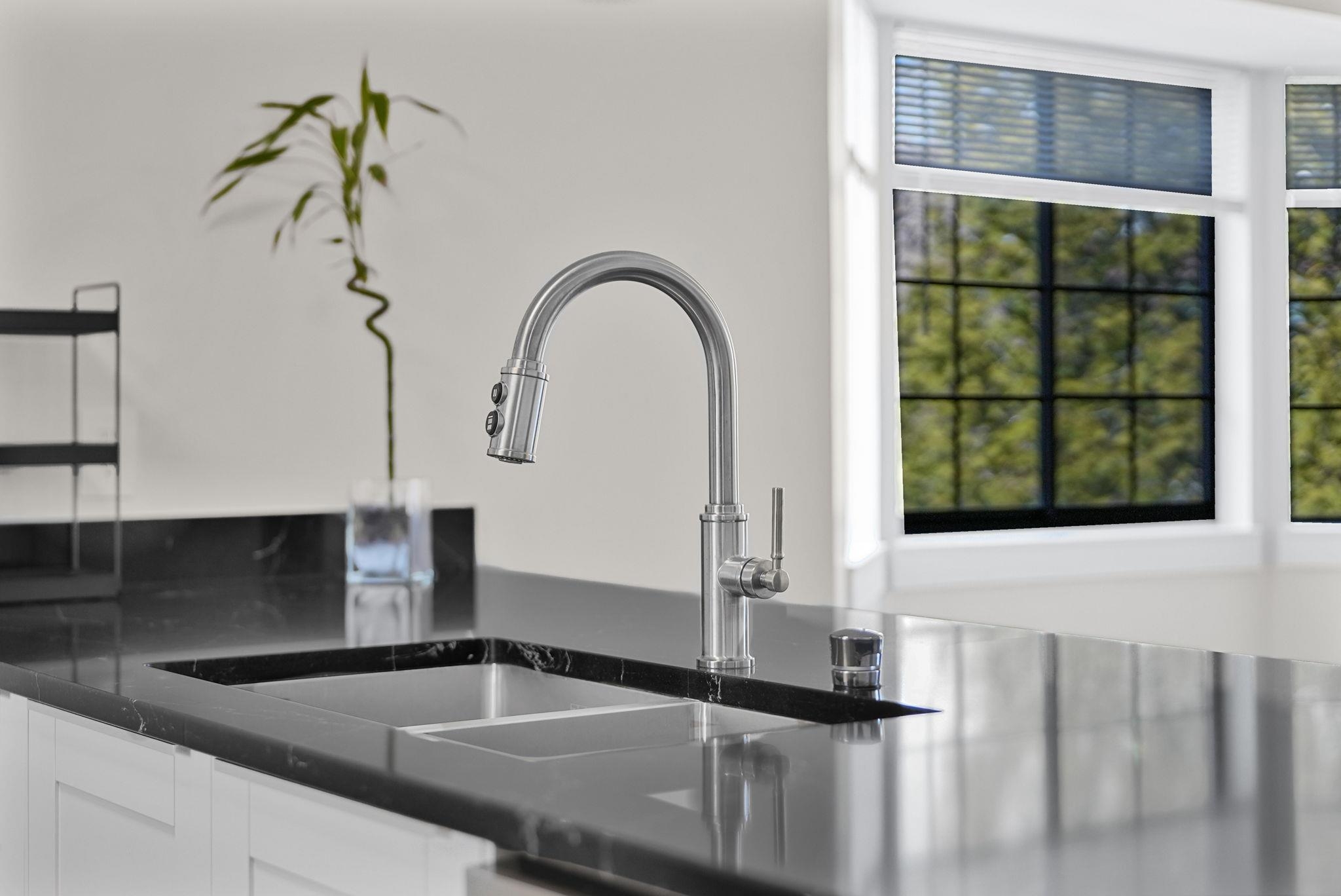 641 Riverine Drive UNIT&nbsp;201, Traverse City, MI, 49684