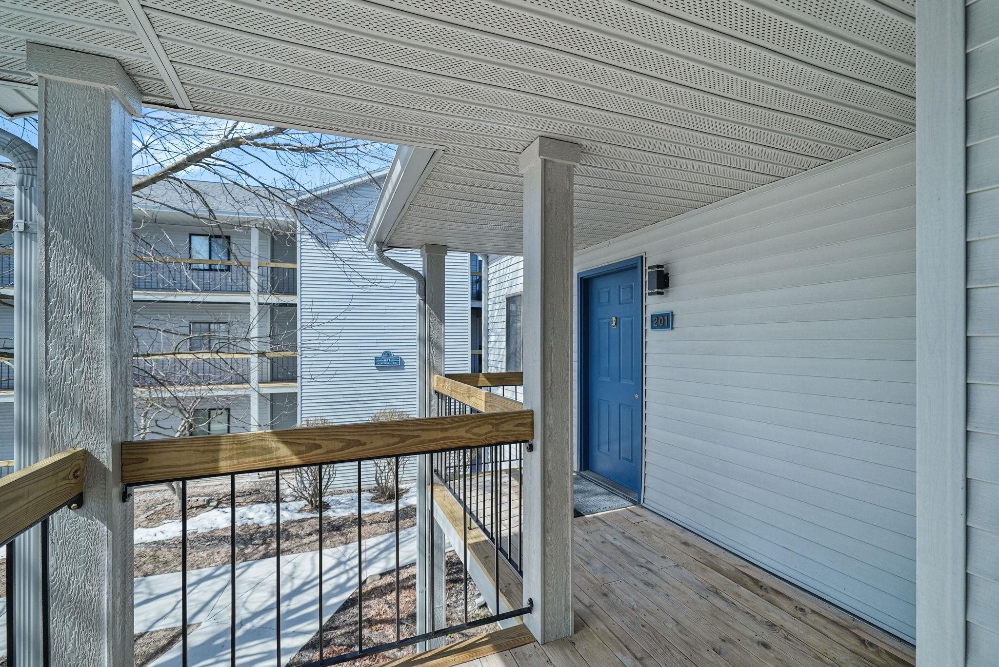 641 Riverine Drive UNIT&nbsp;201, Traverse City, MI, 49684