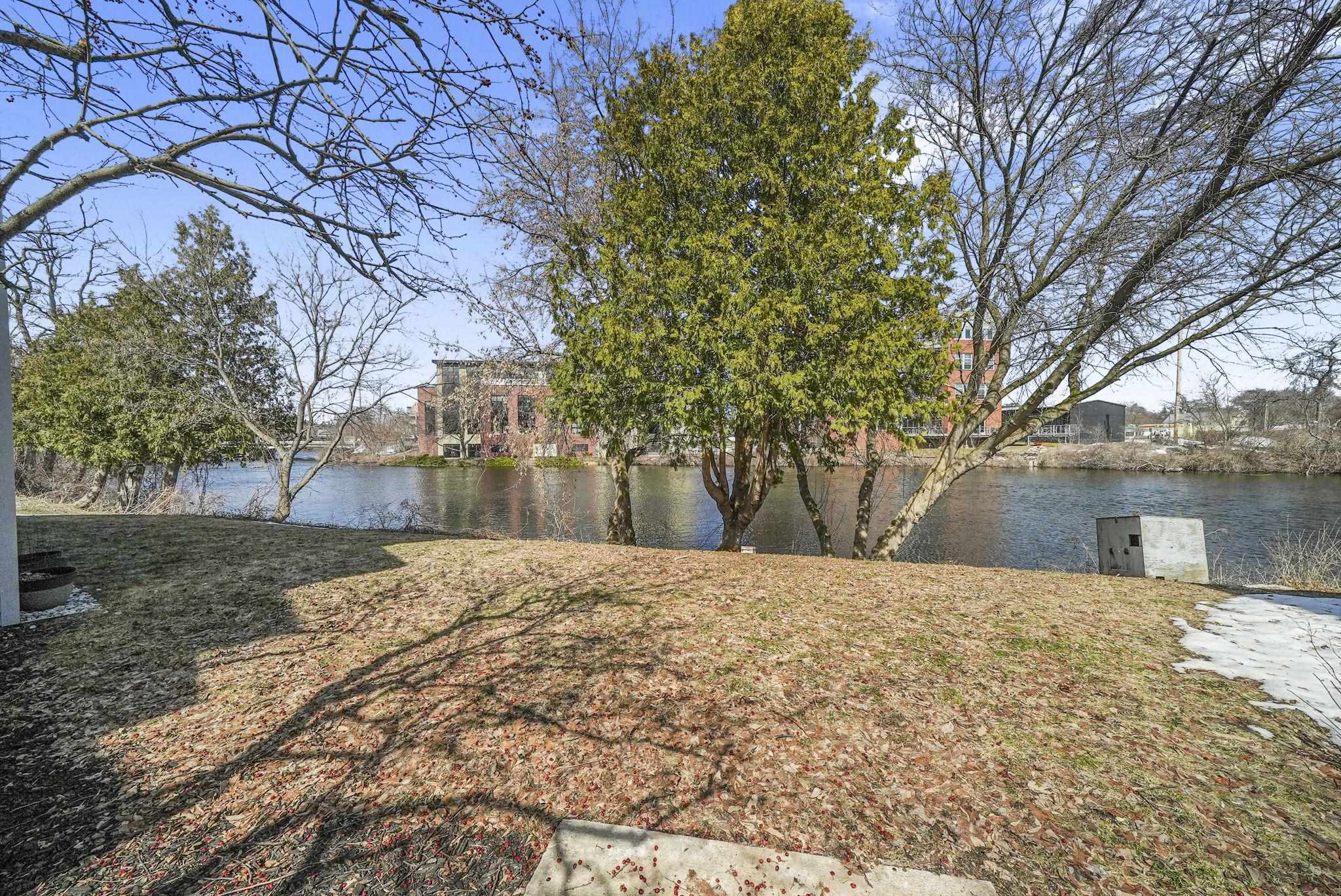 641 Riverine Drive UNIT&nbsp;201, Traverse City, MI, 49684