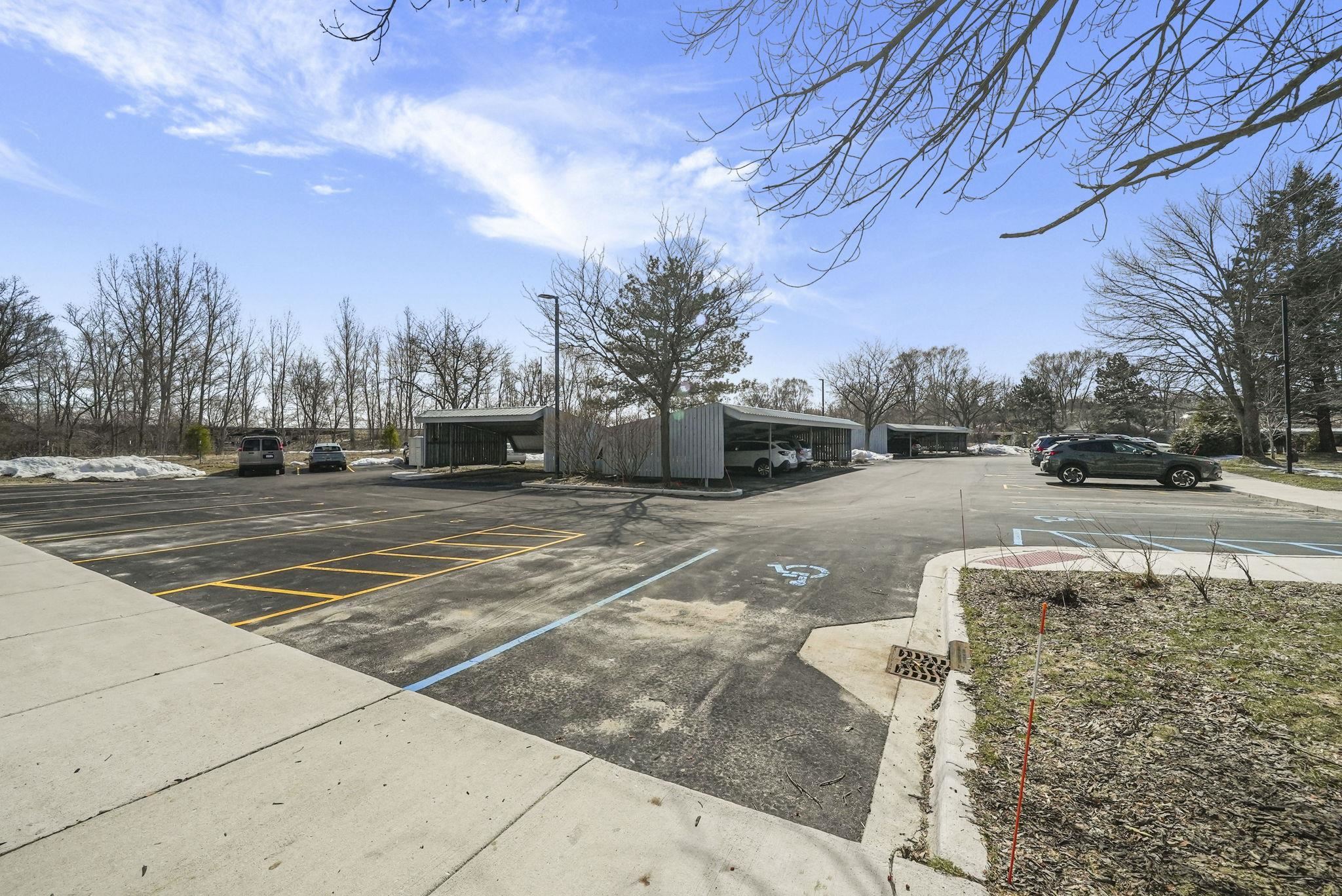 641 Riverine Drive UNIT&nbsp;201, Traverse City, MI, 49684