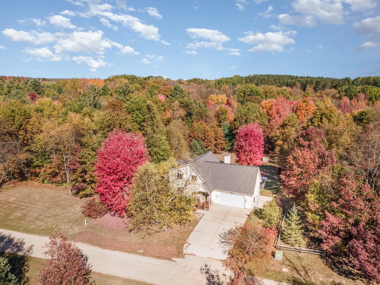 823 Valley Stream Court, Harrison, MI, 48625