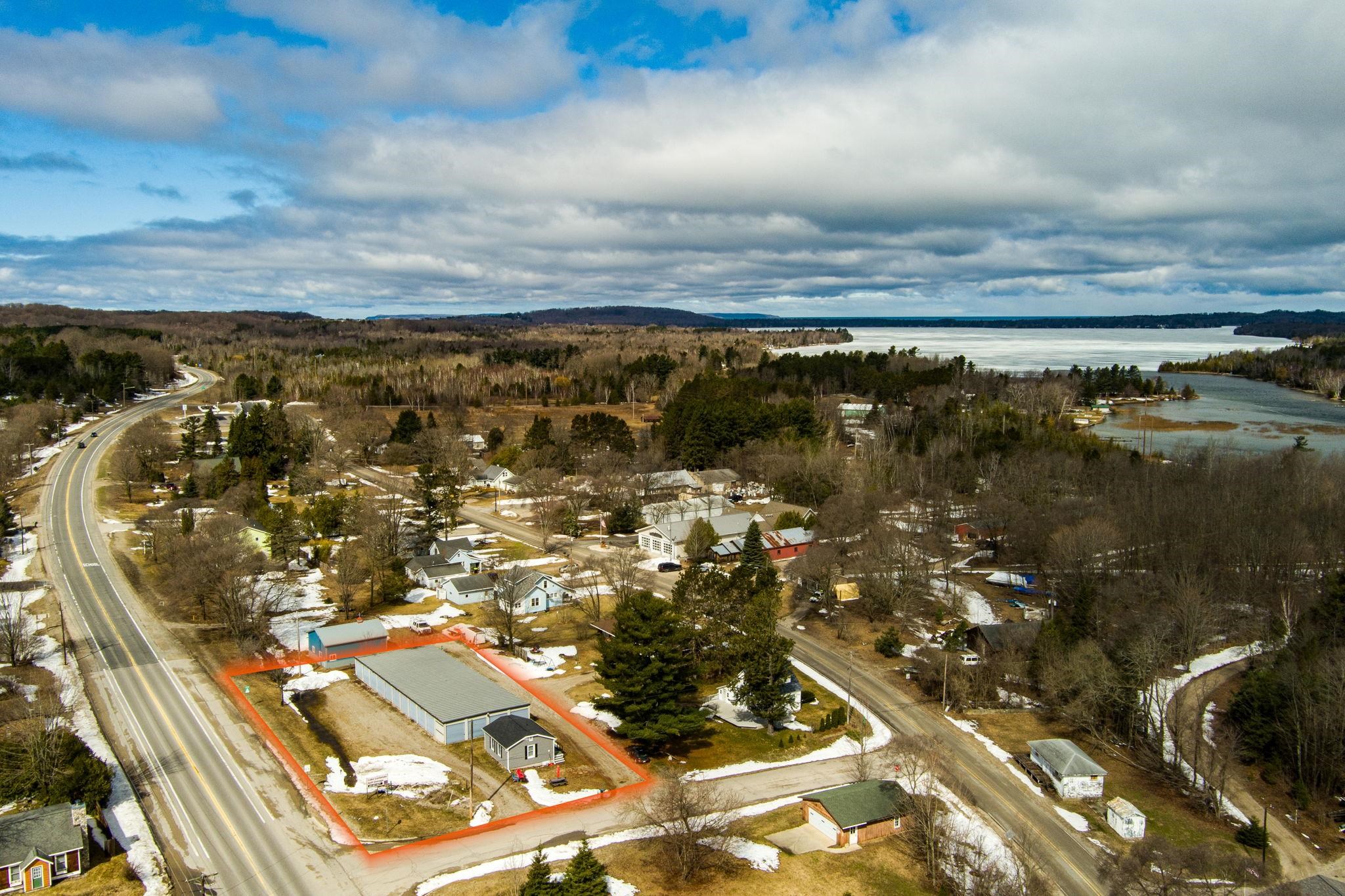 27965 North Street, Gobles, MI, 49055-9267