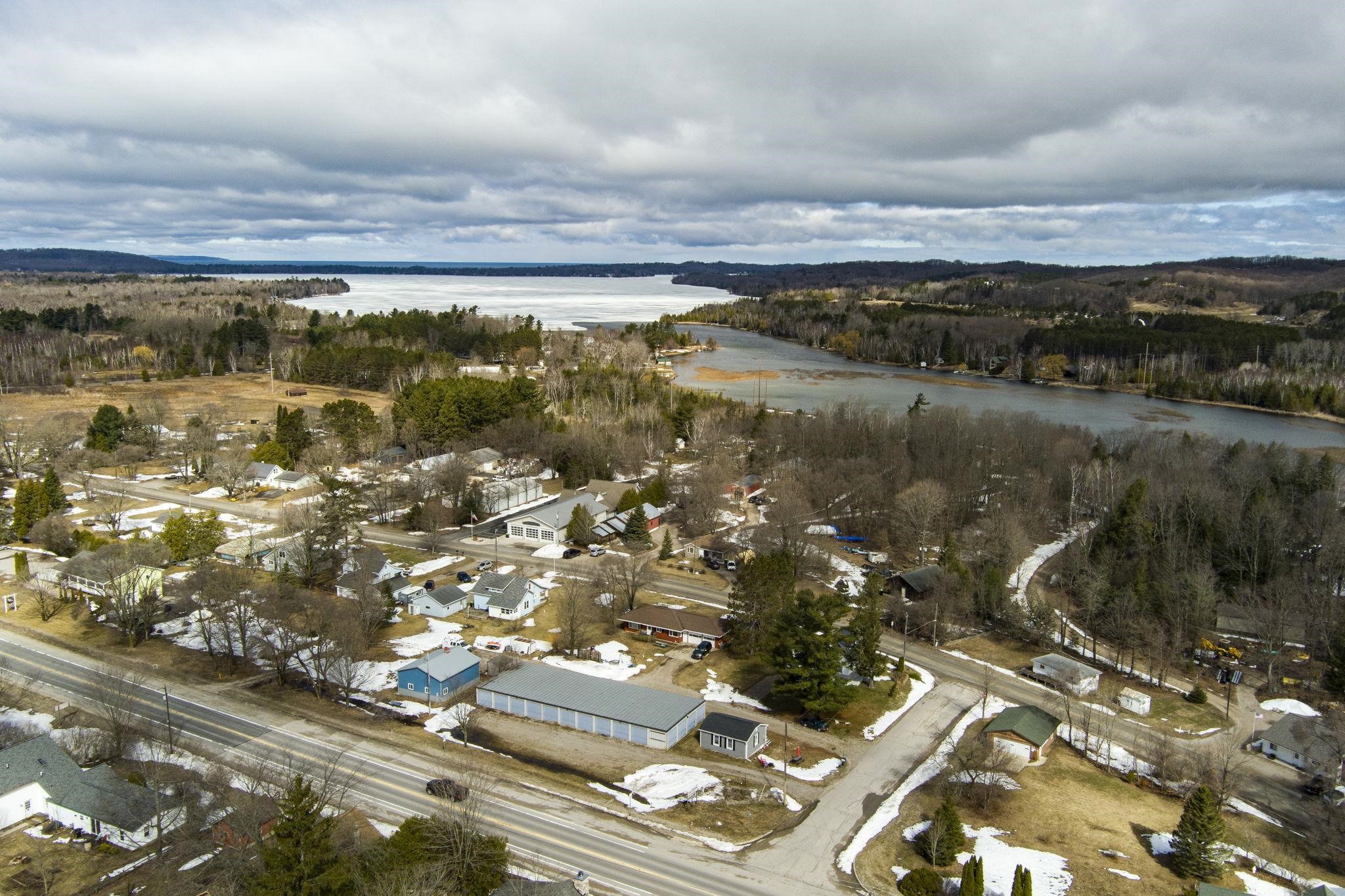 300 W Philip Street, Lake Leelanau, MI, 49653