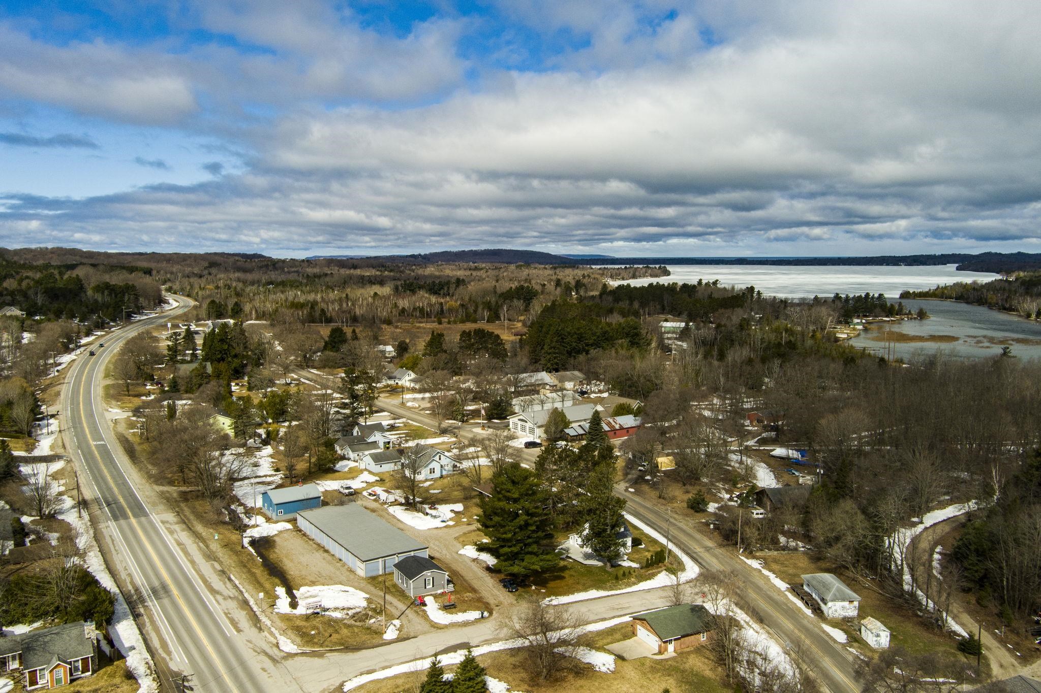 300 W Philip Street, Lake Leelanau, MI, 49653