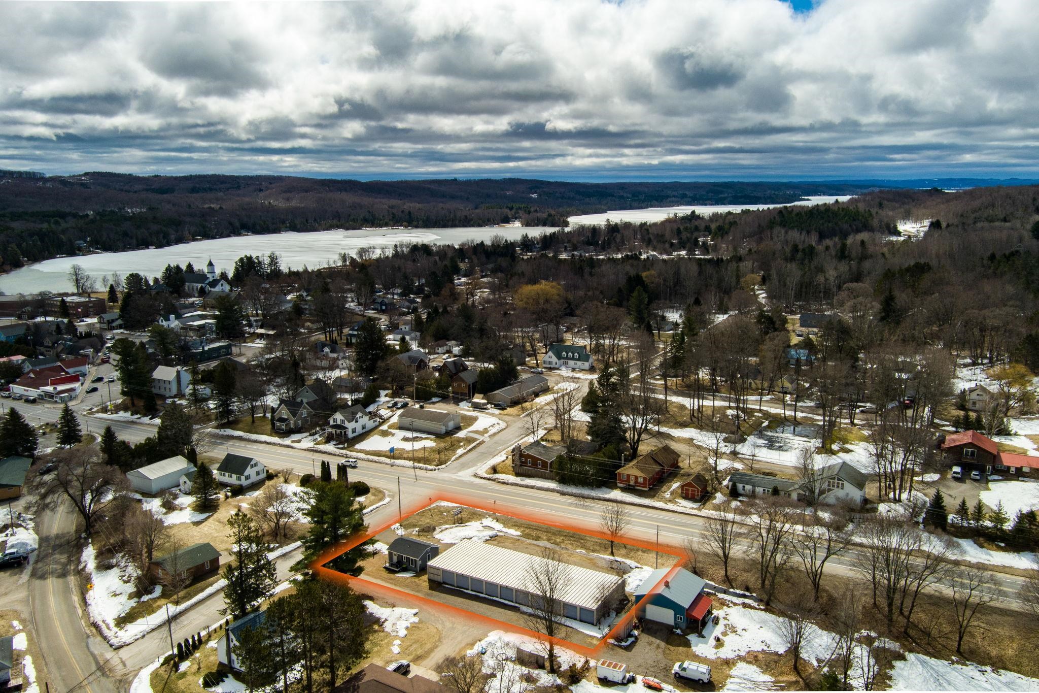 300 W Philip Street, Lake Leelanau, MI, 49653