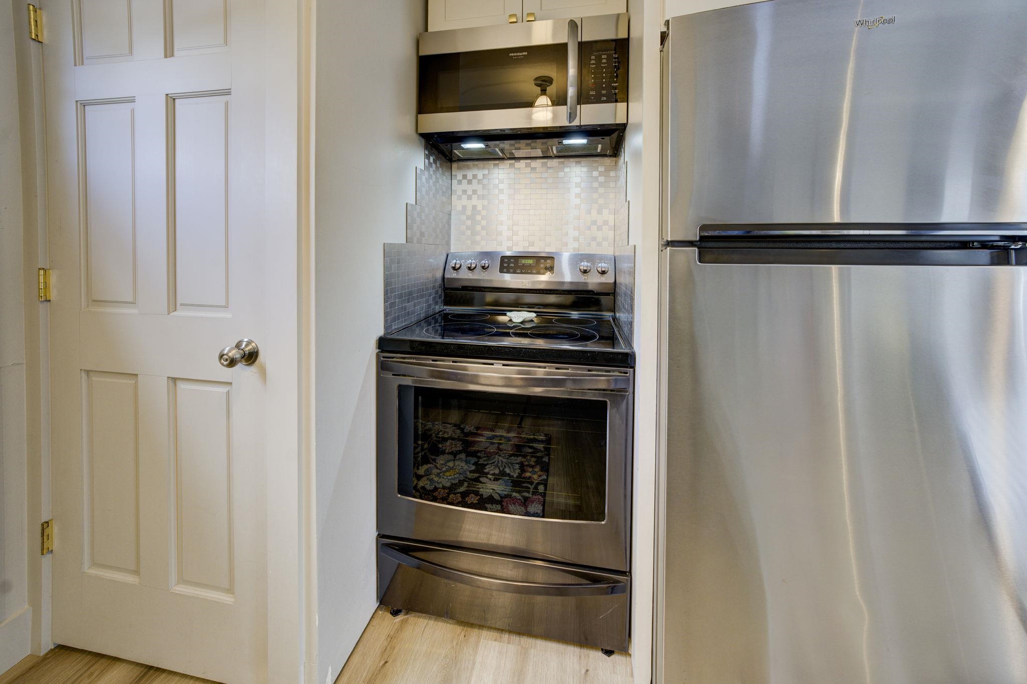 300 W Philip Street, Lake Leelanau, MI, 49653