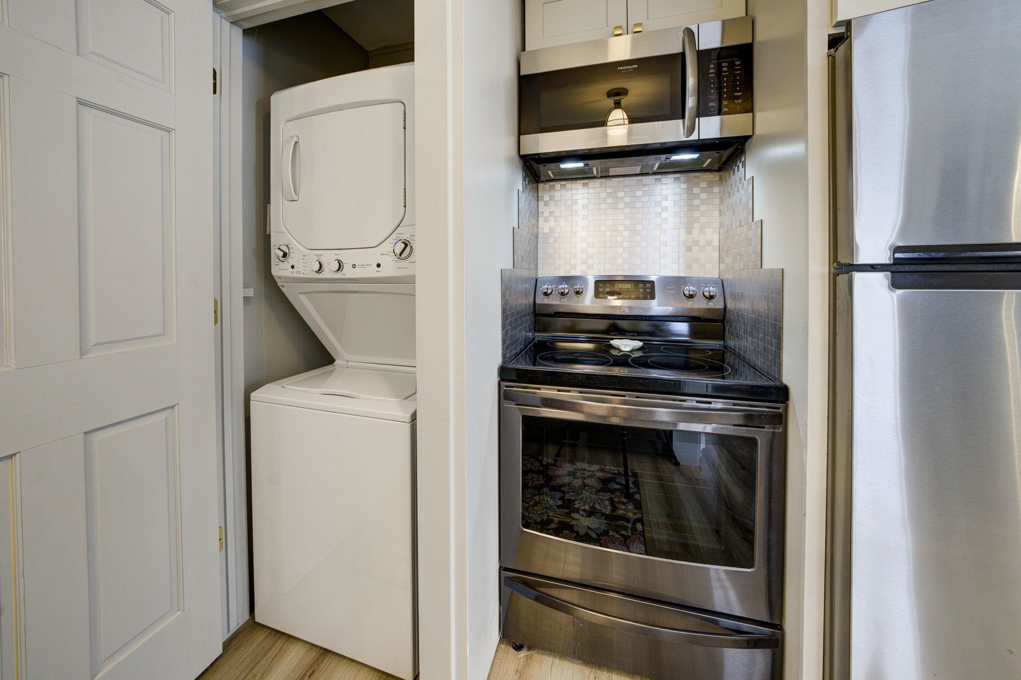 300 W Philip Street, Lake Leelanau, MI, 49653