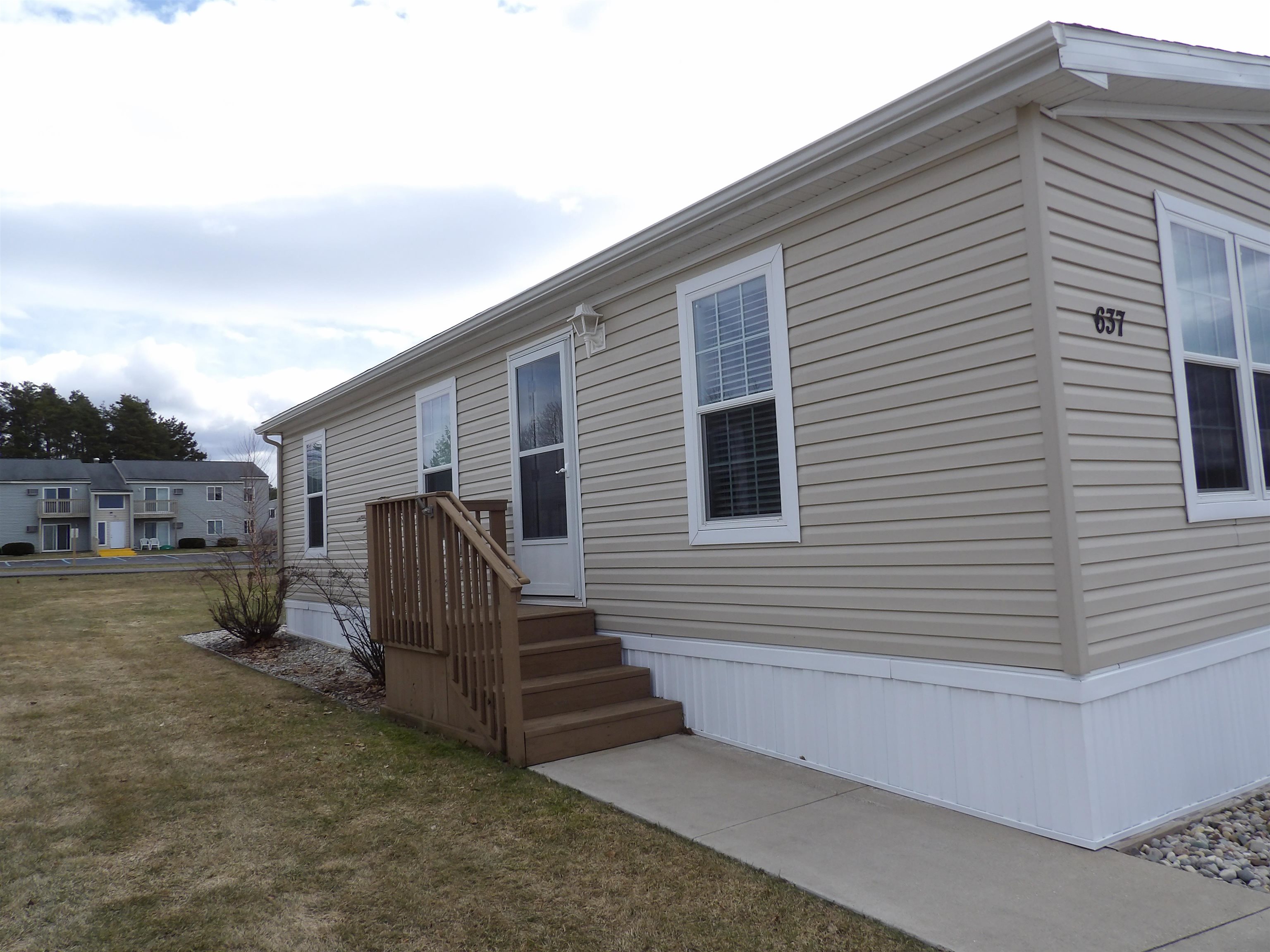 637 Partridge Drive UNIT&nbsp;Lot: 120, Cadillac, MI, 49601