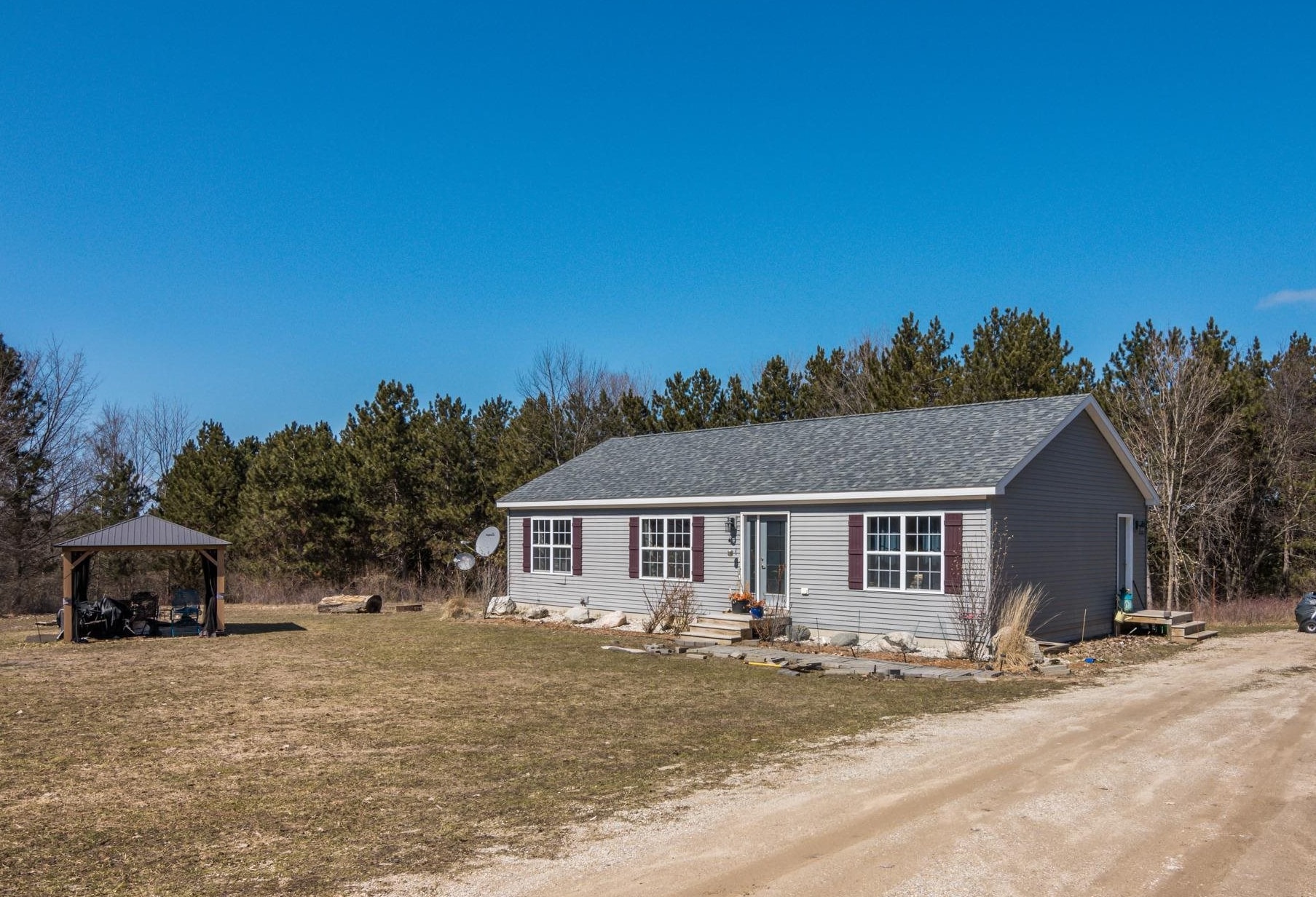 27756 Palmer Boulevard, Madison Heights, MI, 48071 4516