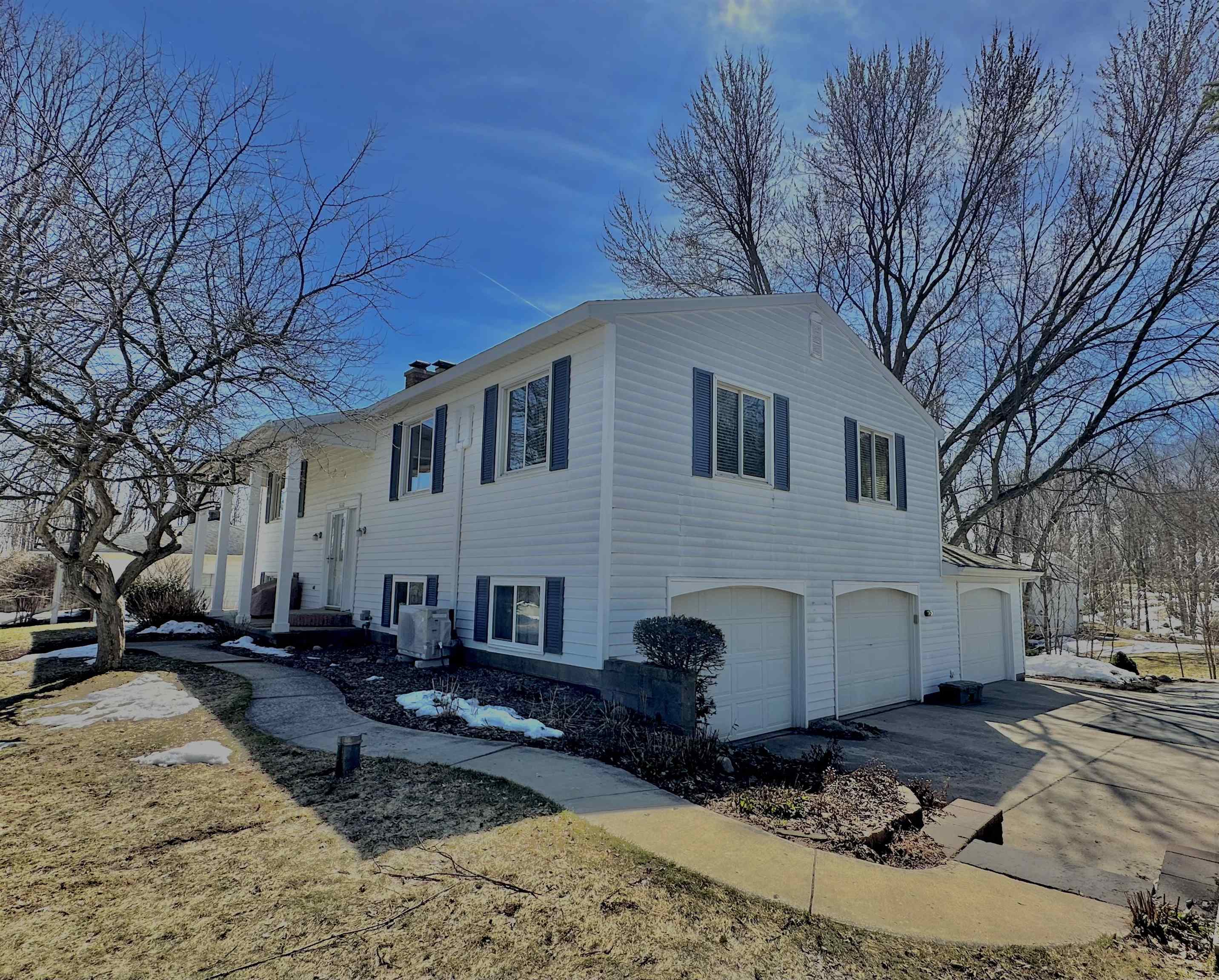 4210 Bay View Point, Traverse City, MI, 49684