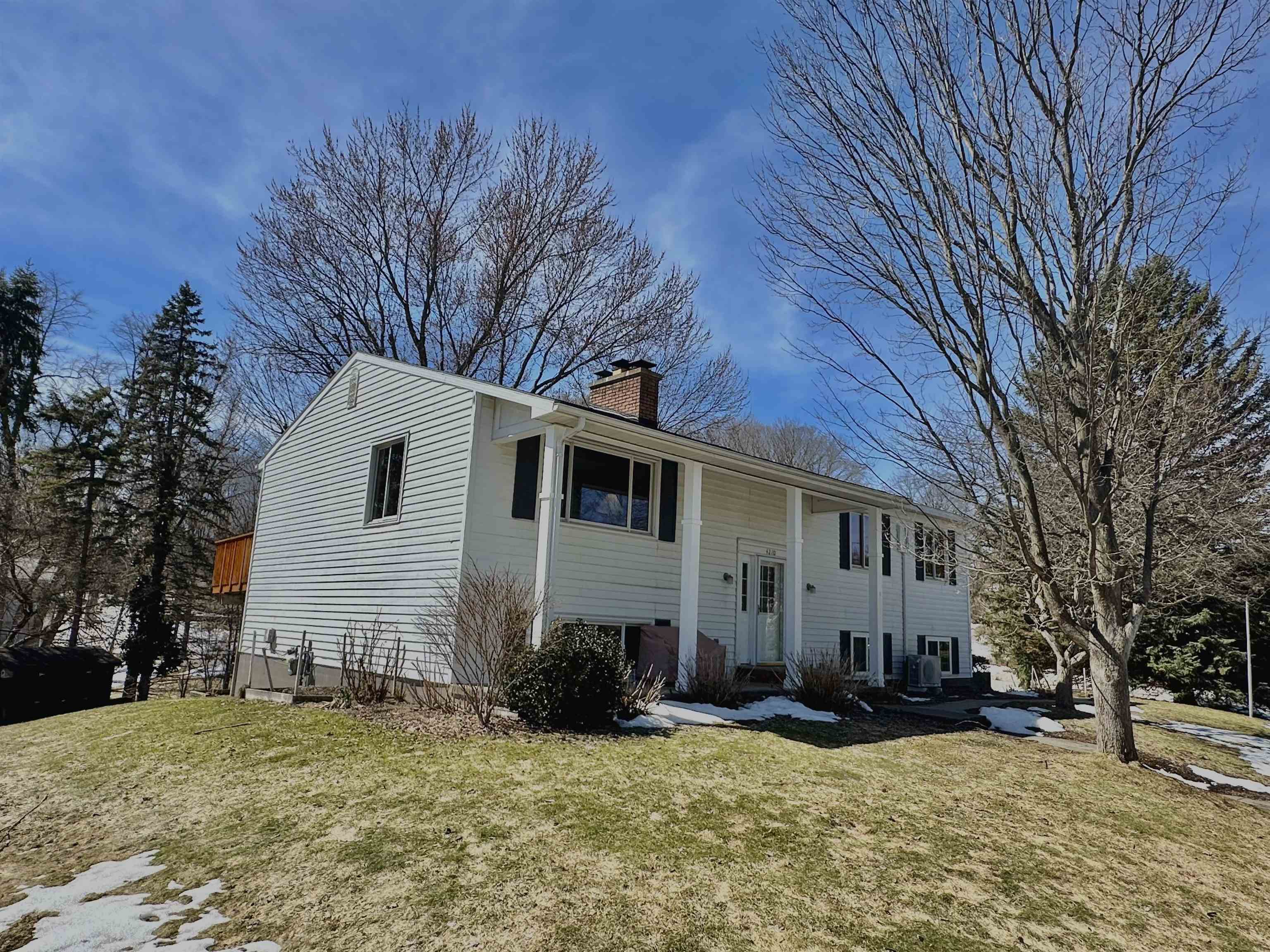 4210 Bay View Point, Traverse City, MI, 49684