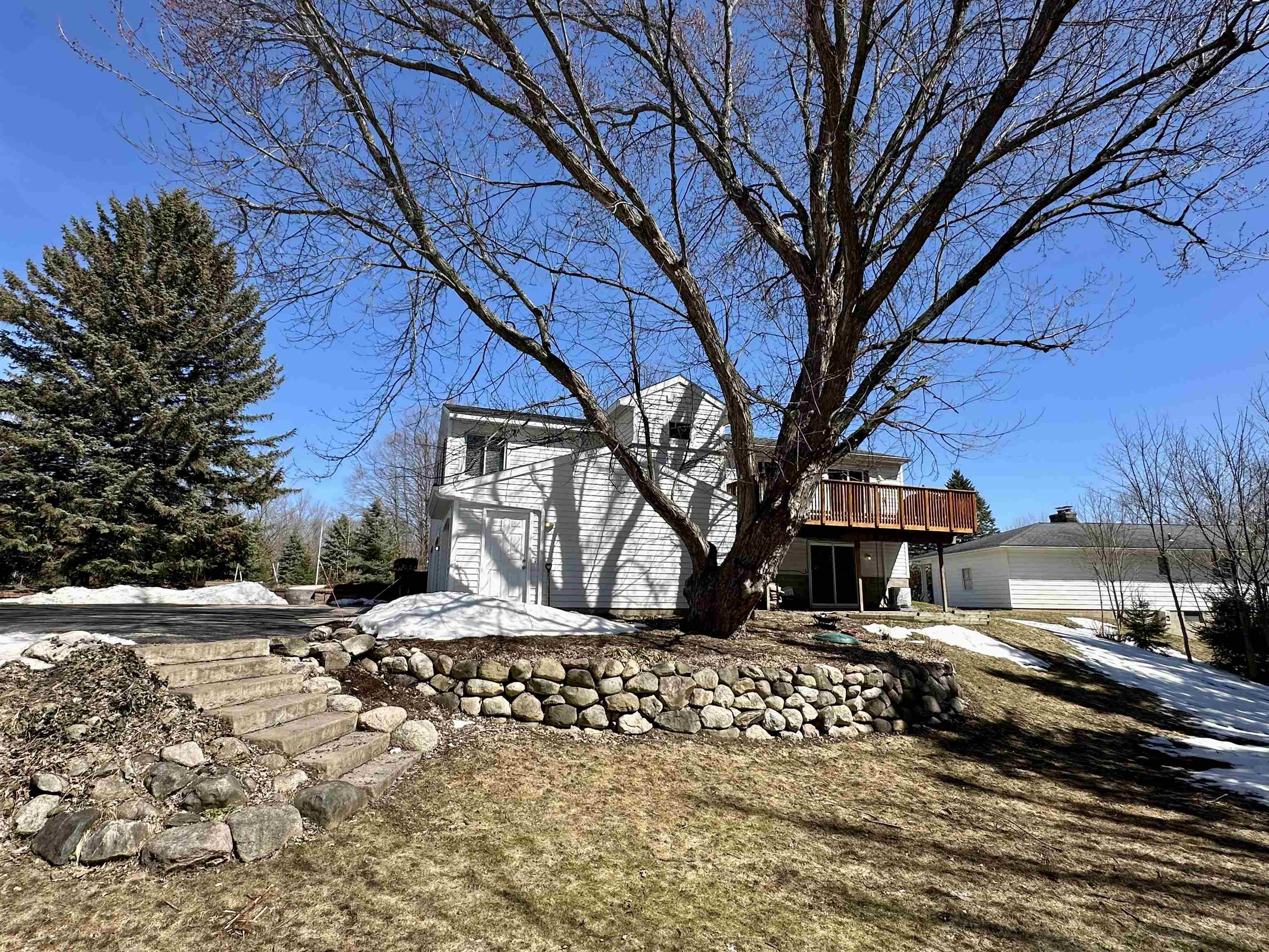 4210 Bay View Point, Traverse City, MI, 49684