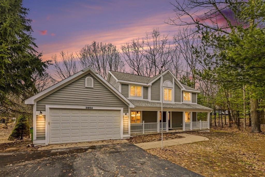 3854 Village Circle, Traverse City, MI, 49686