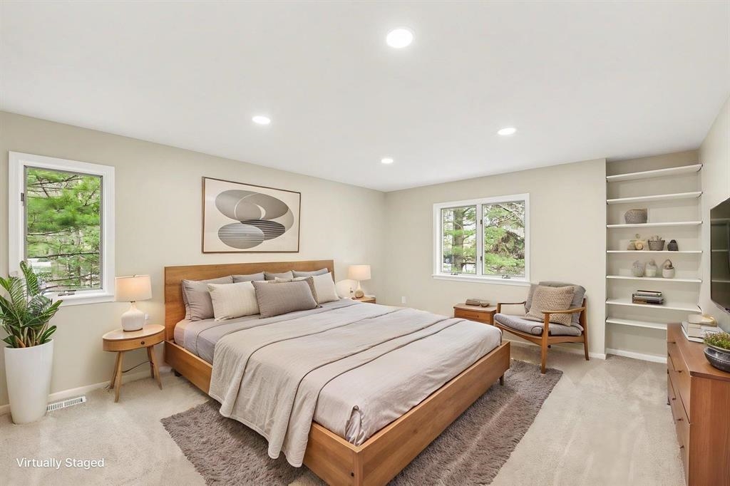 3854 Village Circle, Traverse City, MI, 49686