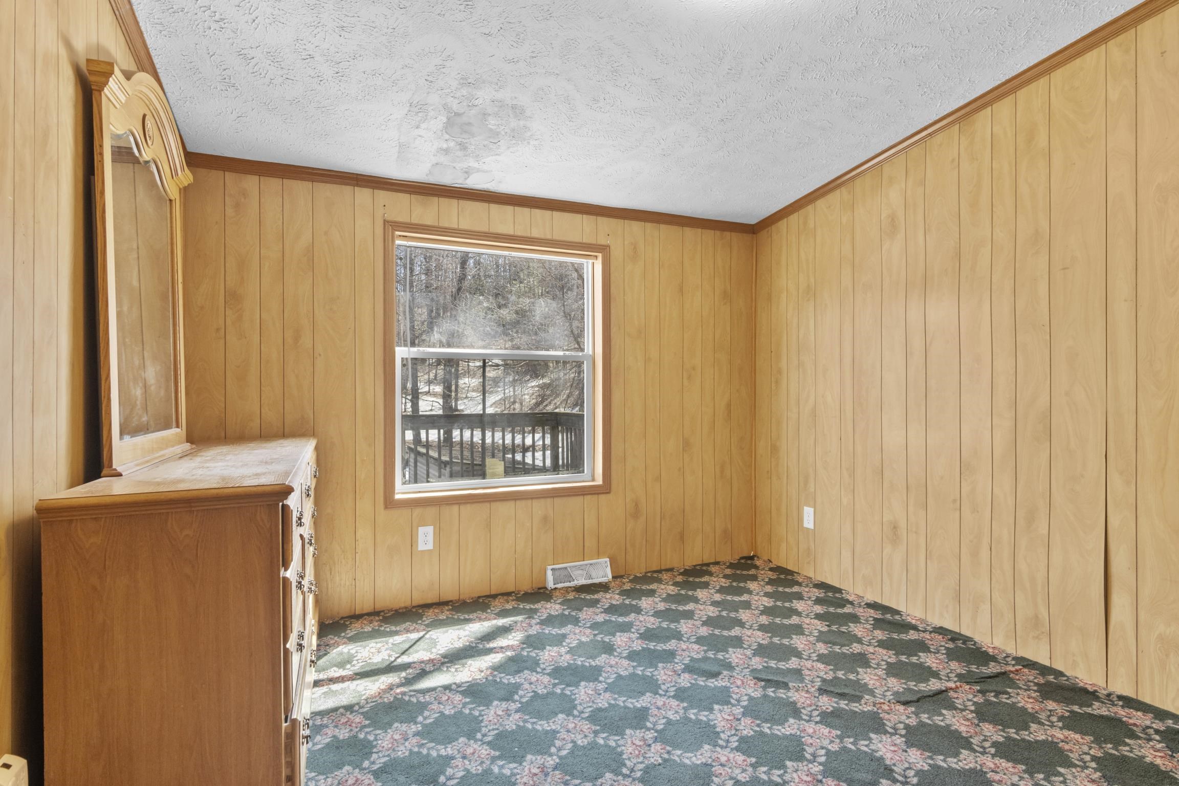 11153 Center Road, Traverse City, MI, 49686