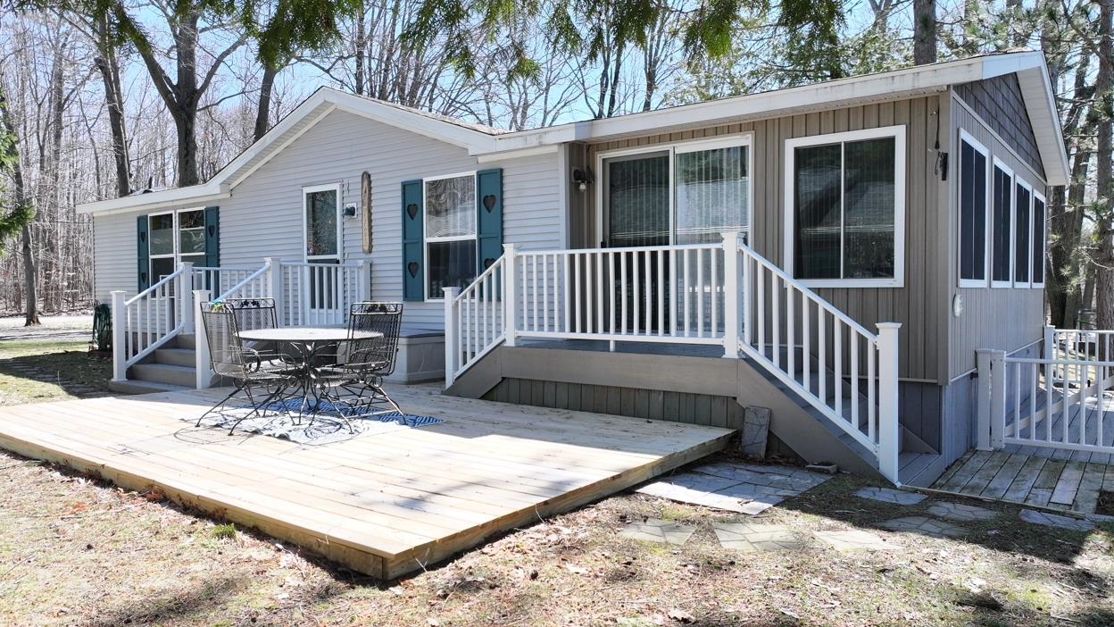 11190 South Shore Drive, Lake, MI, 48632