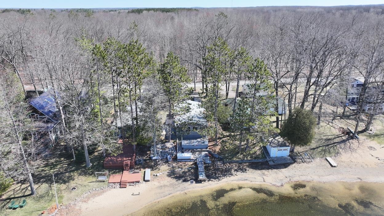 11190 South Shore Drive, Lake, MI, 48632