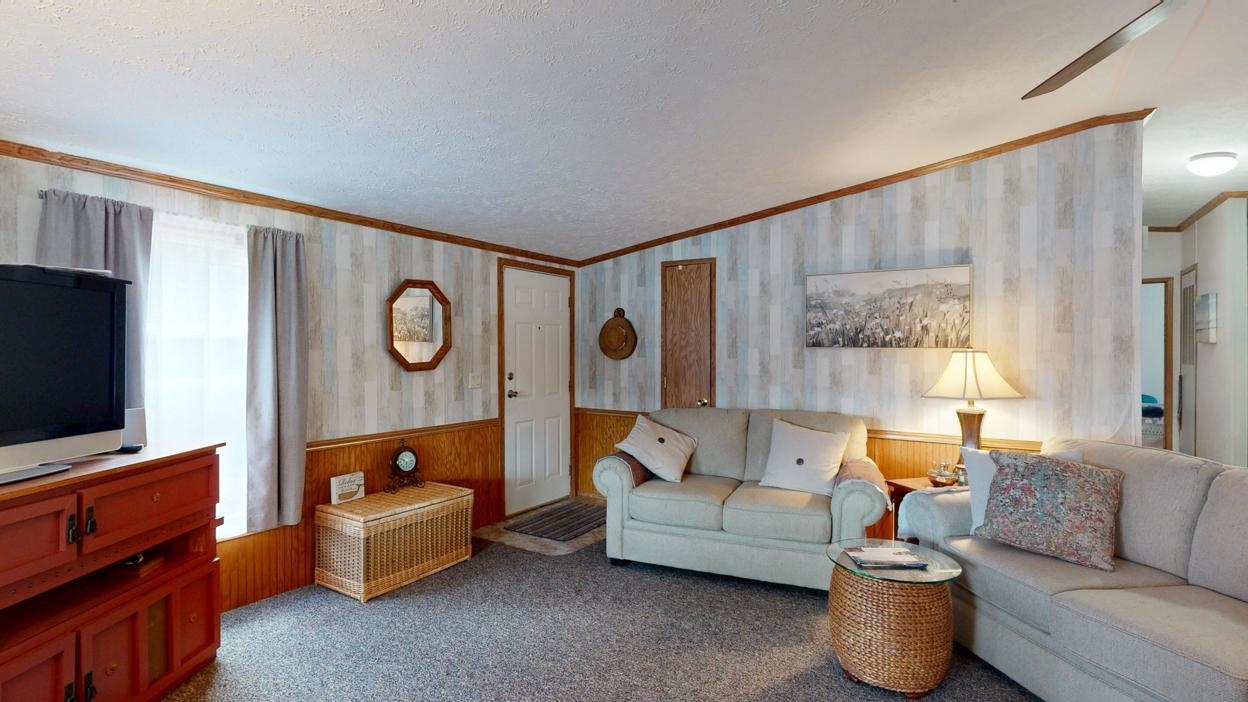 11190 South Shore Drive, Lake, MI, 48632