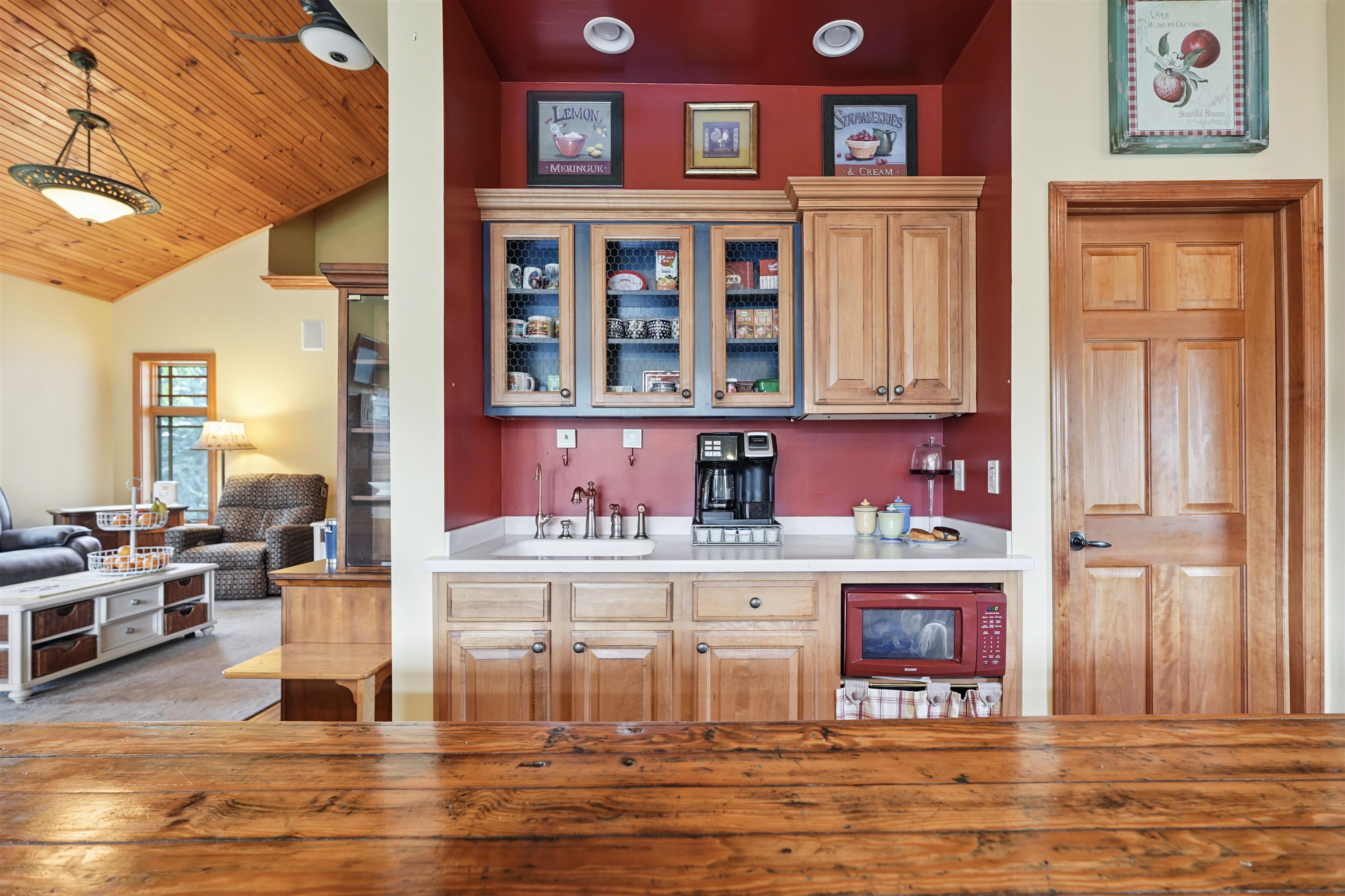 16186 N 200th Avenue, Leroy, MI, 49655